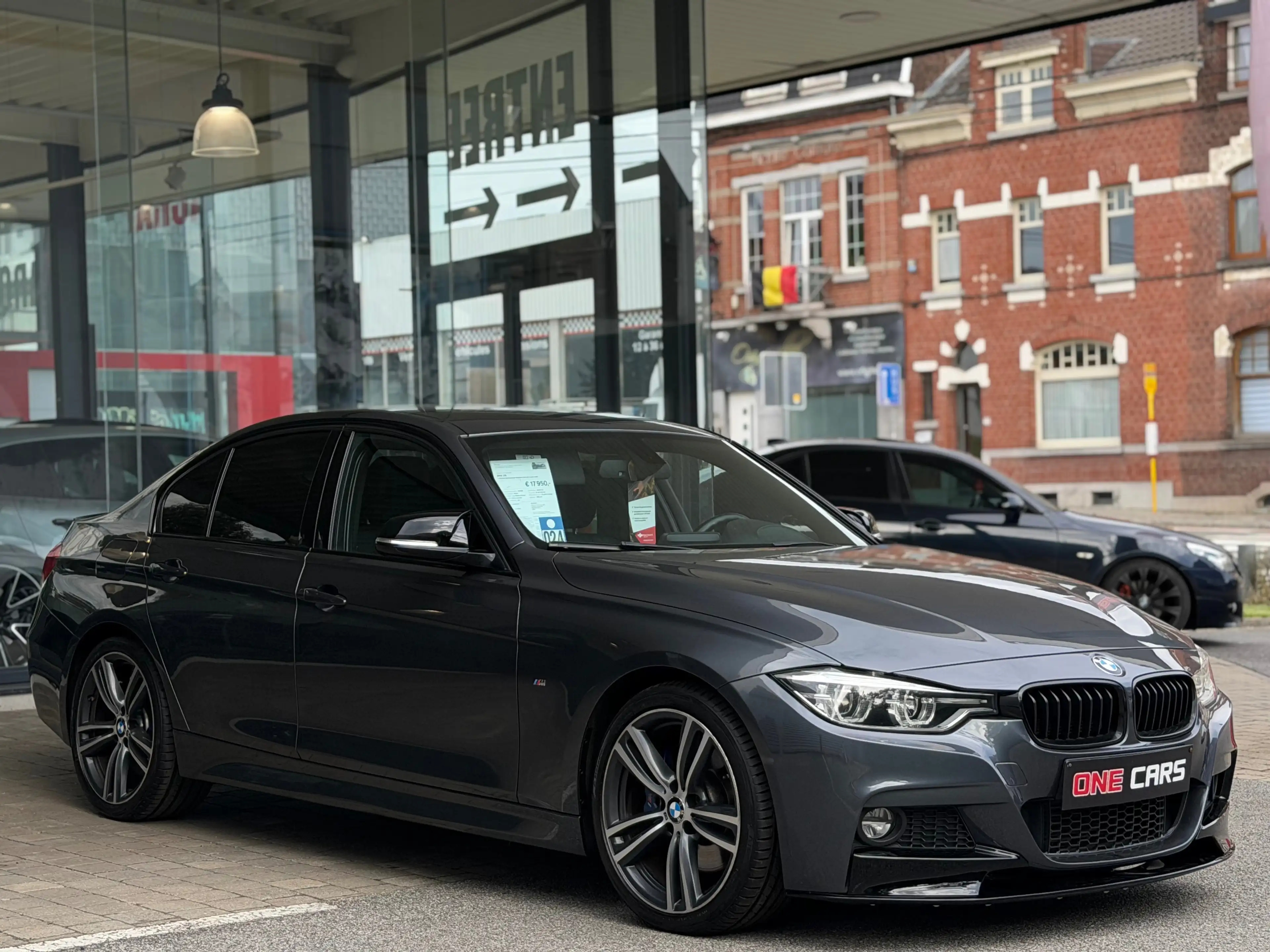 BMW 316 d "PACK-M Performance" BIXENON-CUIR-GPS-CLIM-JA19P-GAR 1AN — photo 3