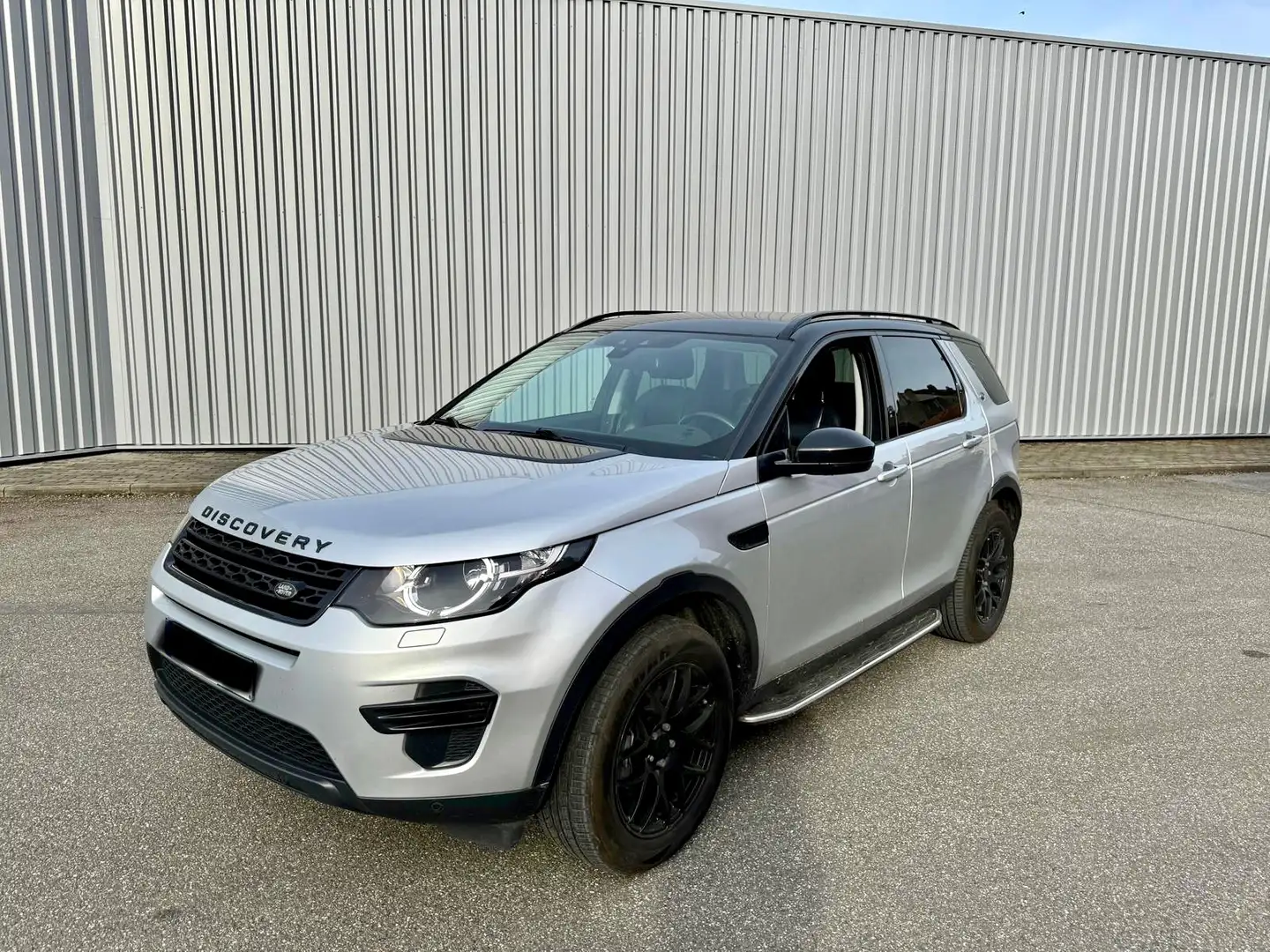 Land Rover Discovery Sport 2.0 TD4 SE Gris - 1