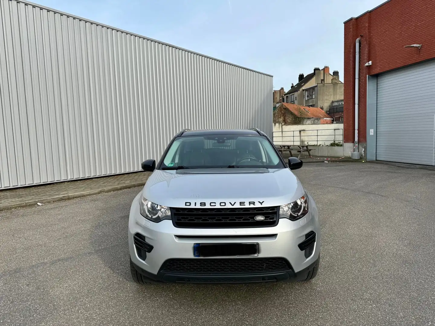 Land Rover Discovery Sport 2.0 TD4 SE Gris - 2