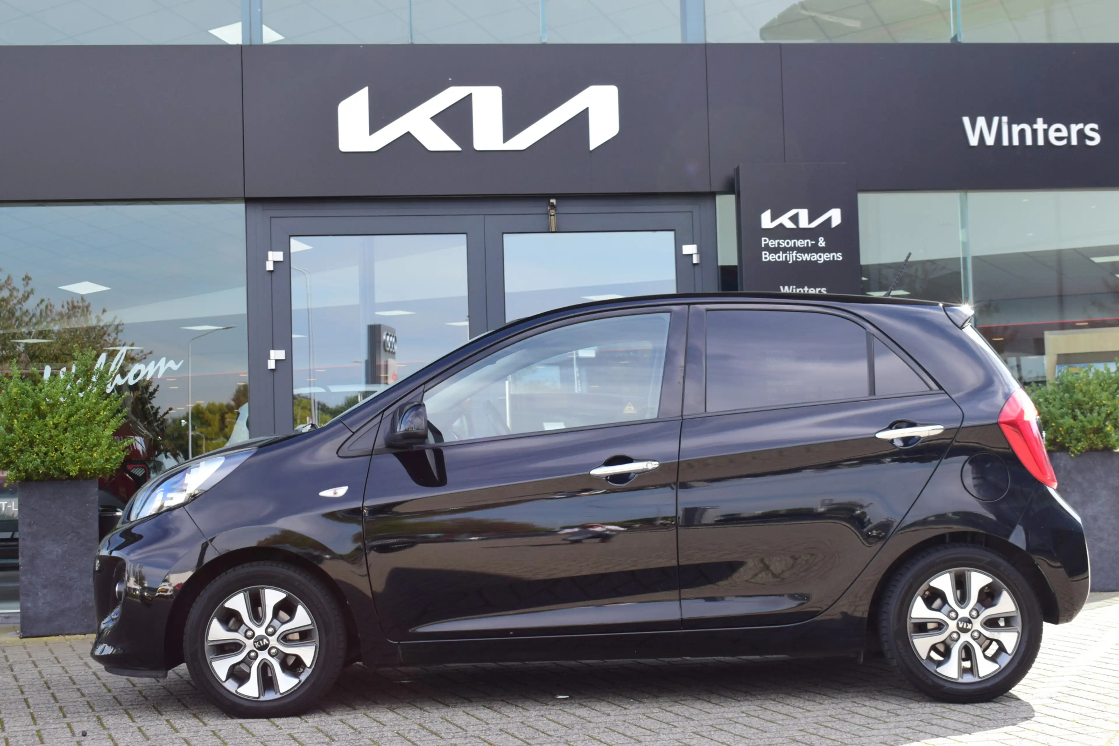 Kia Picanto 1.0 CVVT ComfortPlusLine Navigator | Navi | Camera — photo 20