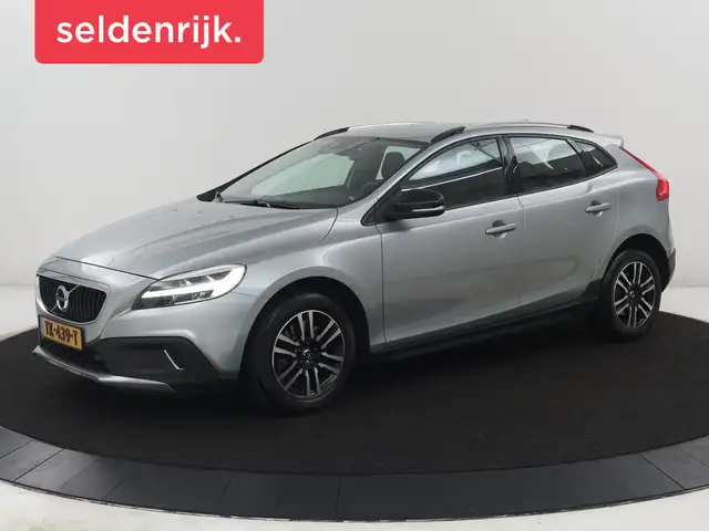 Volvo V40 Cross Country 1.5 T3 Edition+ | Trekhaak | Stoelverwarming | Nav
