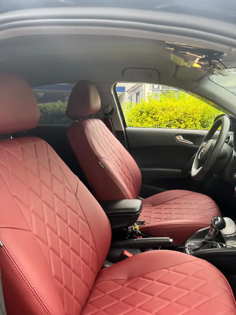 Audi A1 A1 SB 1,4 TFSI Ambition S-tronic Ambition Schwarz - 2