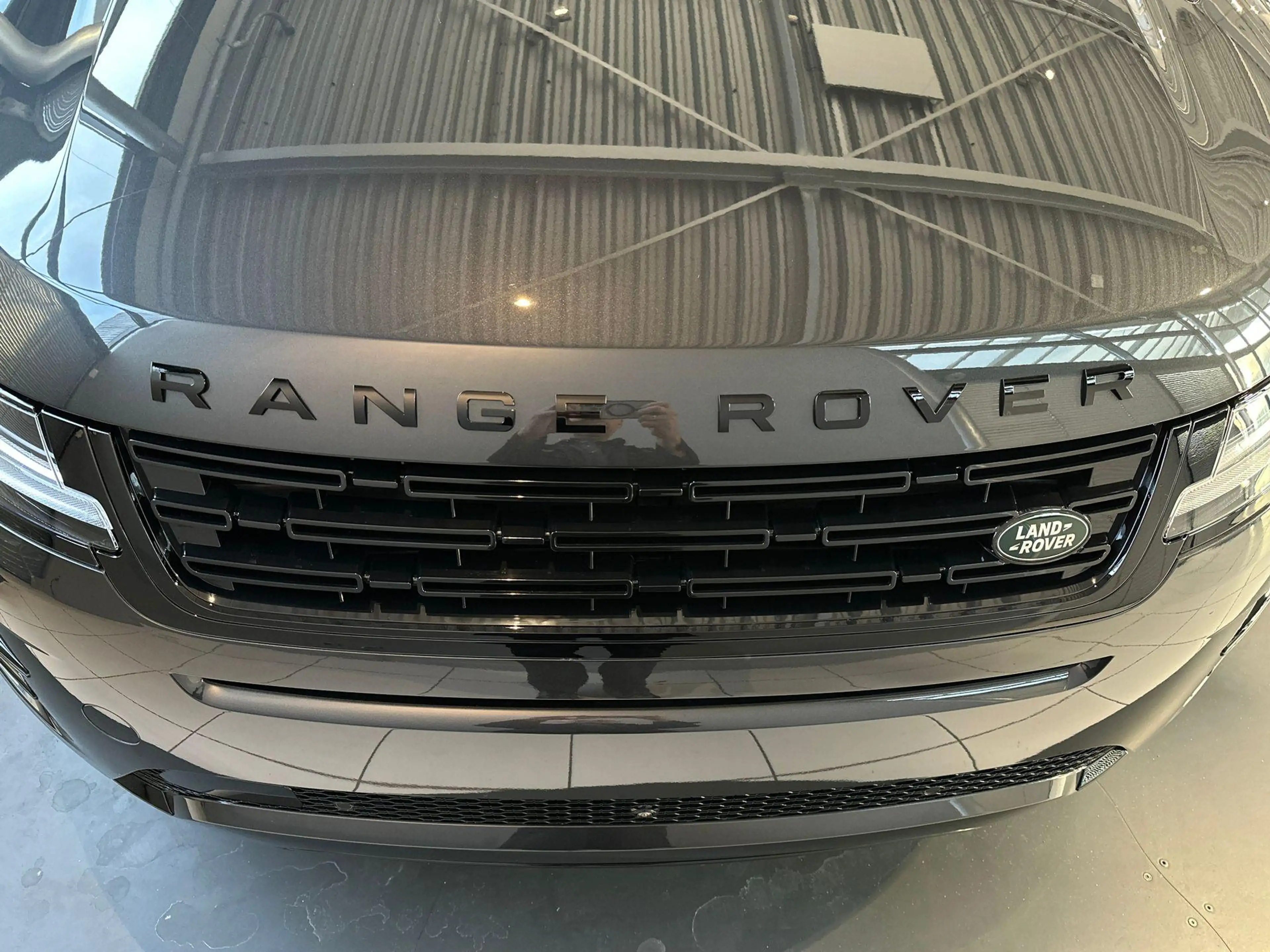 Land Rover Range Rover Evoque P270e AWD DYNAMIC SE -PANO.DAK|20"LM|BLACK PACK|CO — photo 24