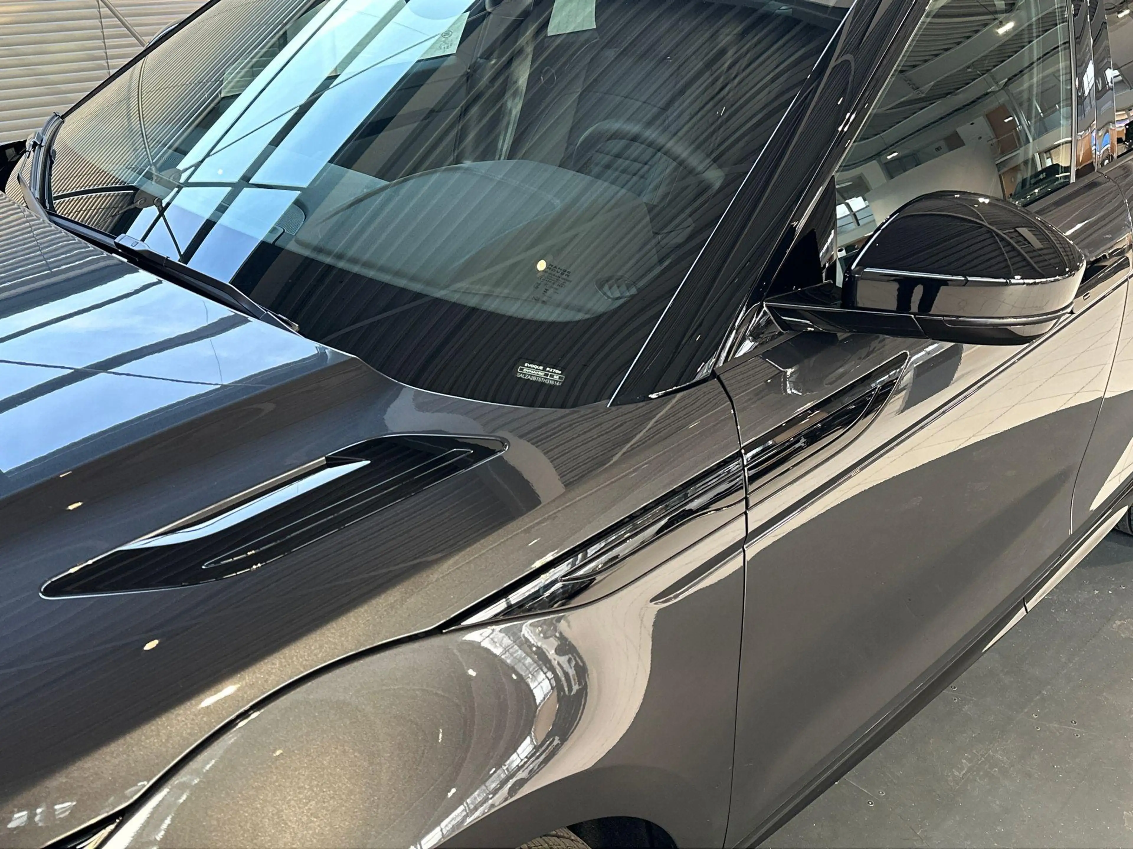 Land Rover Range Rover Evoque P270e AWD DYNAMIC SE -PANO.DAK|20"LM|BLACK PACK|CO — photo 22