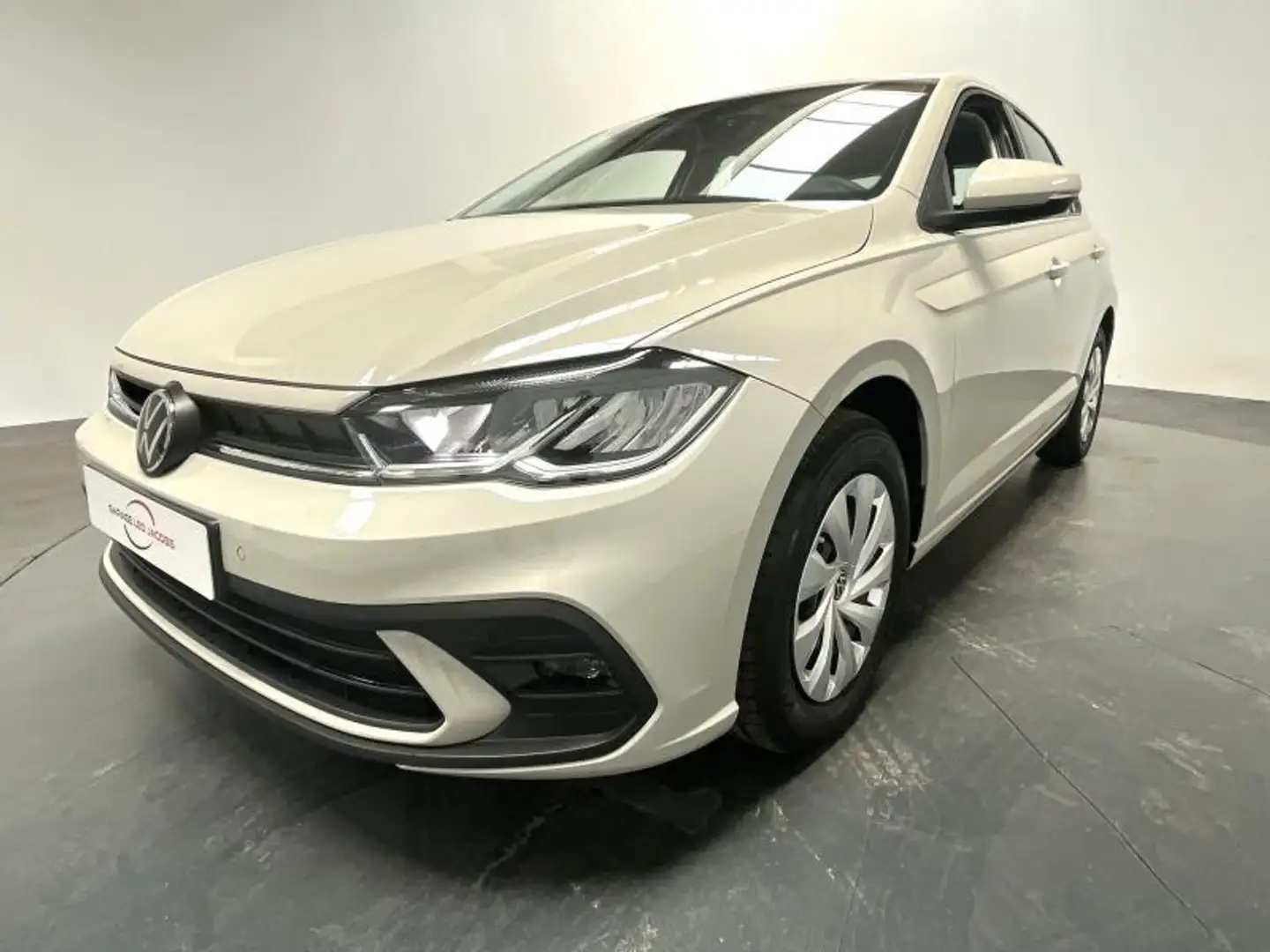 Volkswagen Polo VI Life Gris - 1