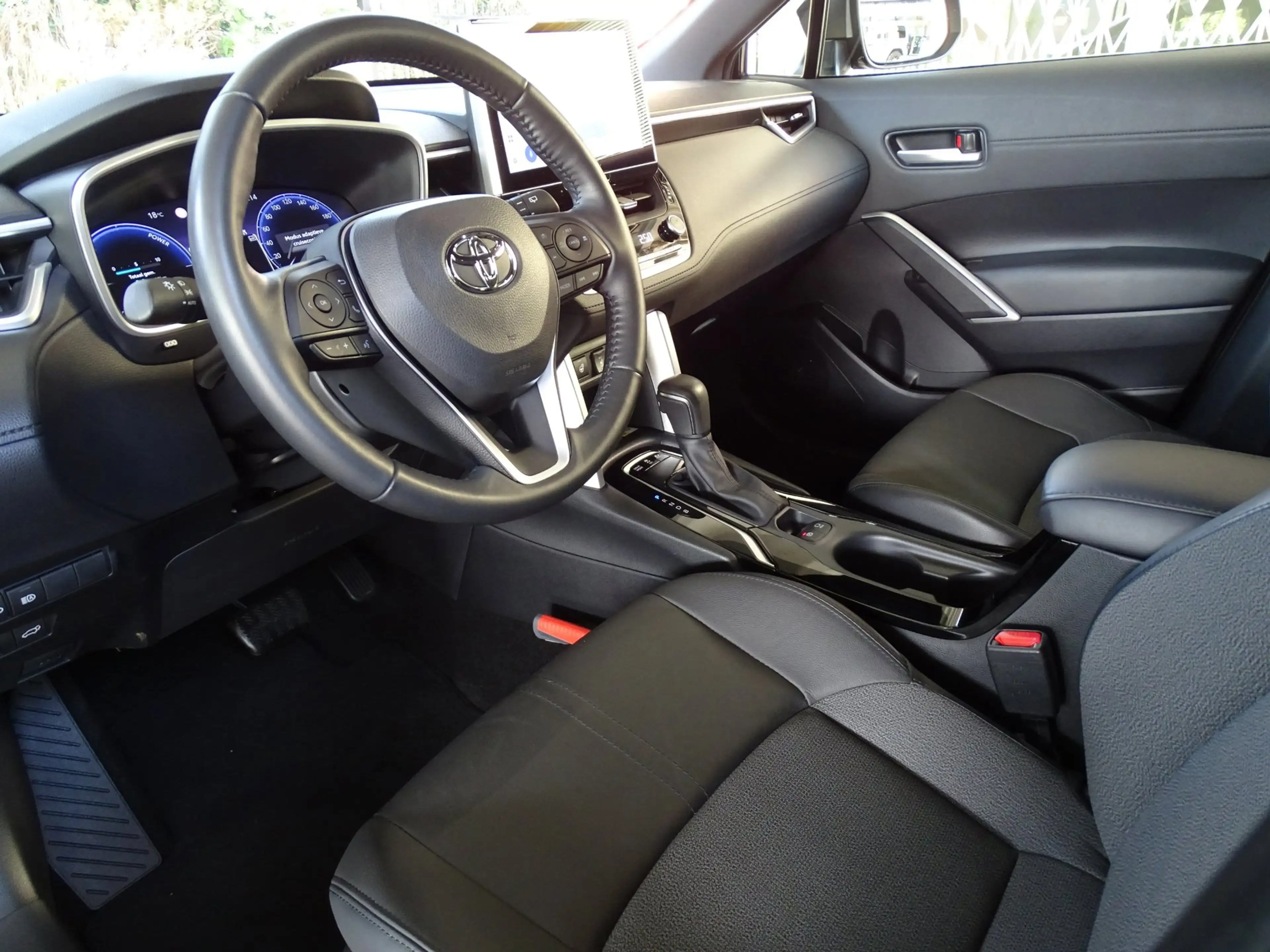 Toyota Corolla Cross Hybrid 140 Style|Trekhaak|Camera|Fabrieksgarantie — photo 3