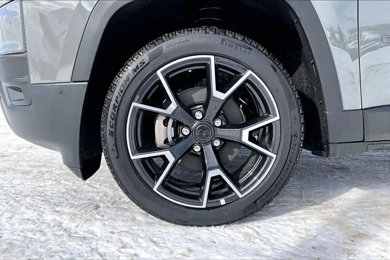 Jeep Cherokee снимка Jeep Cherokee