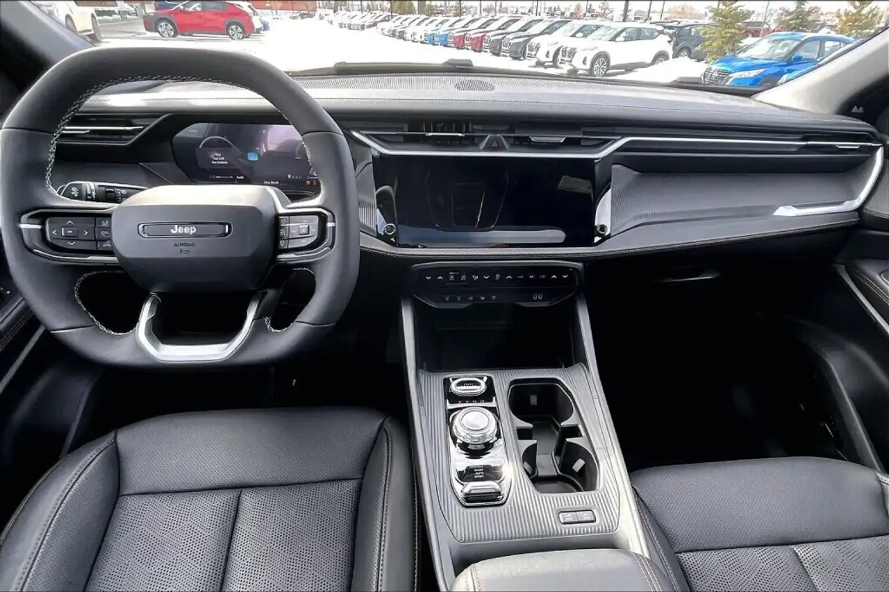 Jeep Cherokee снимка Jeep Cherokee