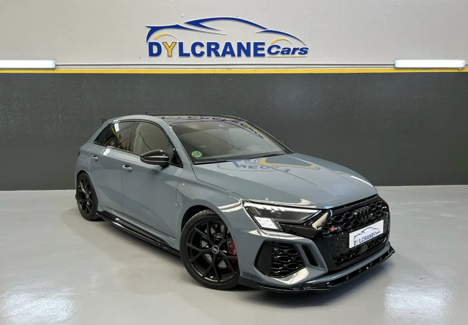 Audi RS3 Sportback quattro S tronic 294kW Gris - 1