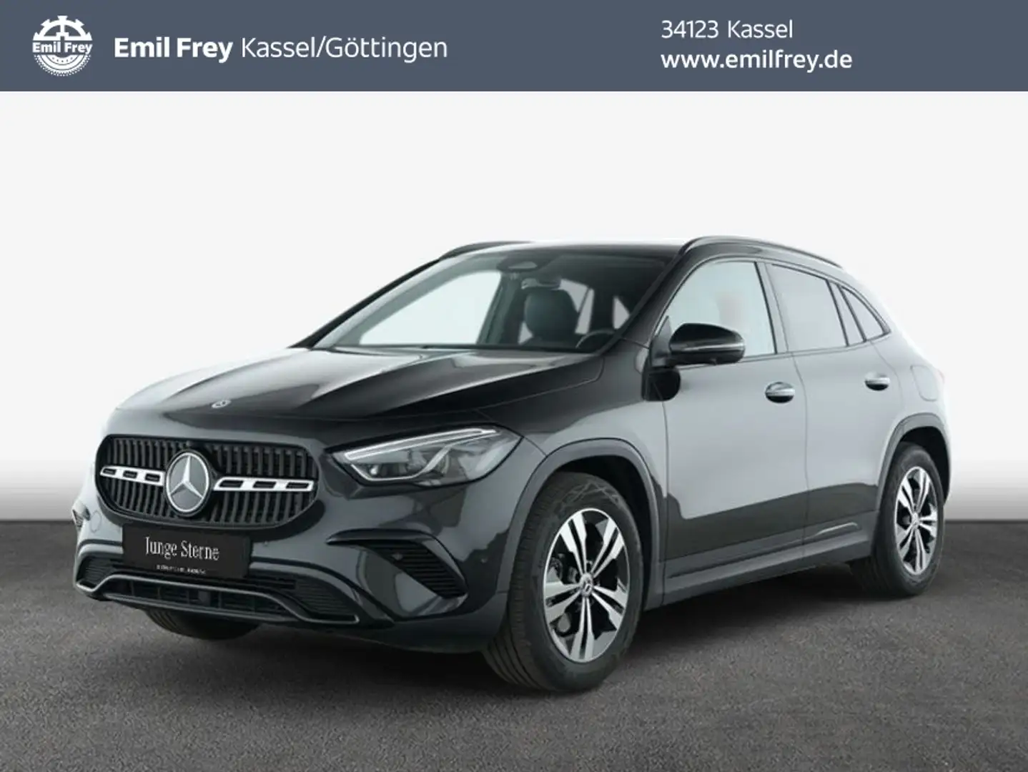 Mercedes-Benz GLA 180 GLA Negru - 1