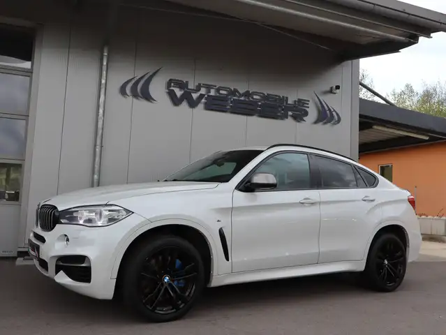 BMW X6 M 50d *LEDER*GLAS-SD*AHK*360*H/K-SOUND*20"LM-FELGEN*