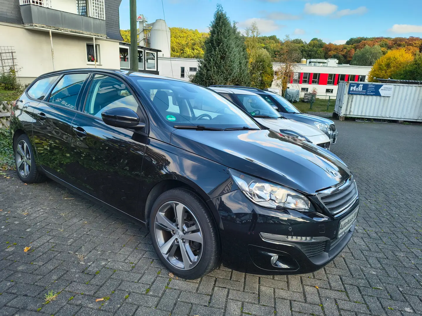 Peugeot 308 Active Schwarz - 1
