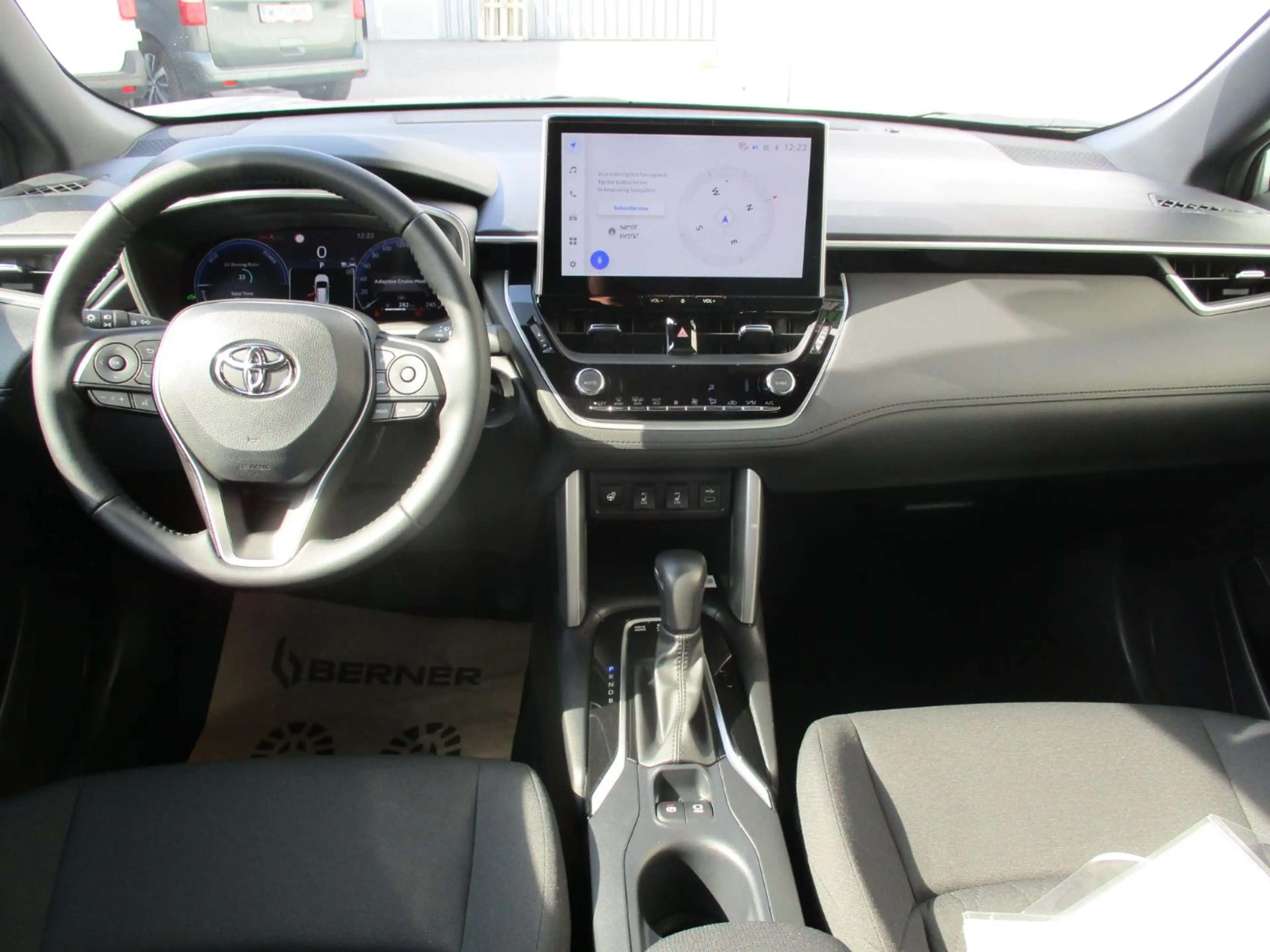 Toyota Corolla Cross 1.8 FWD Active Drive ACC+LED+Navi — photo 12
