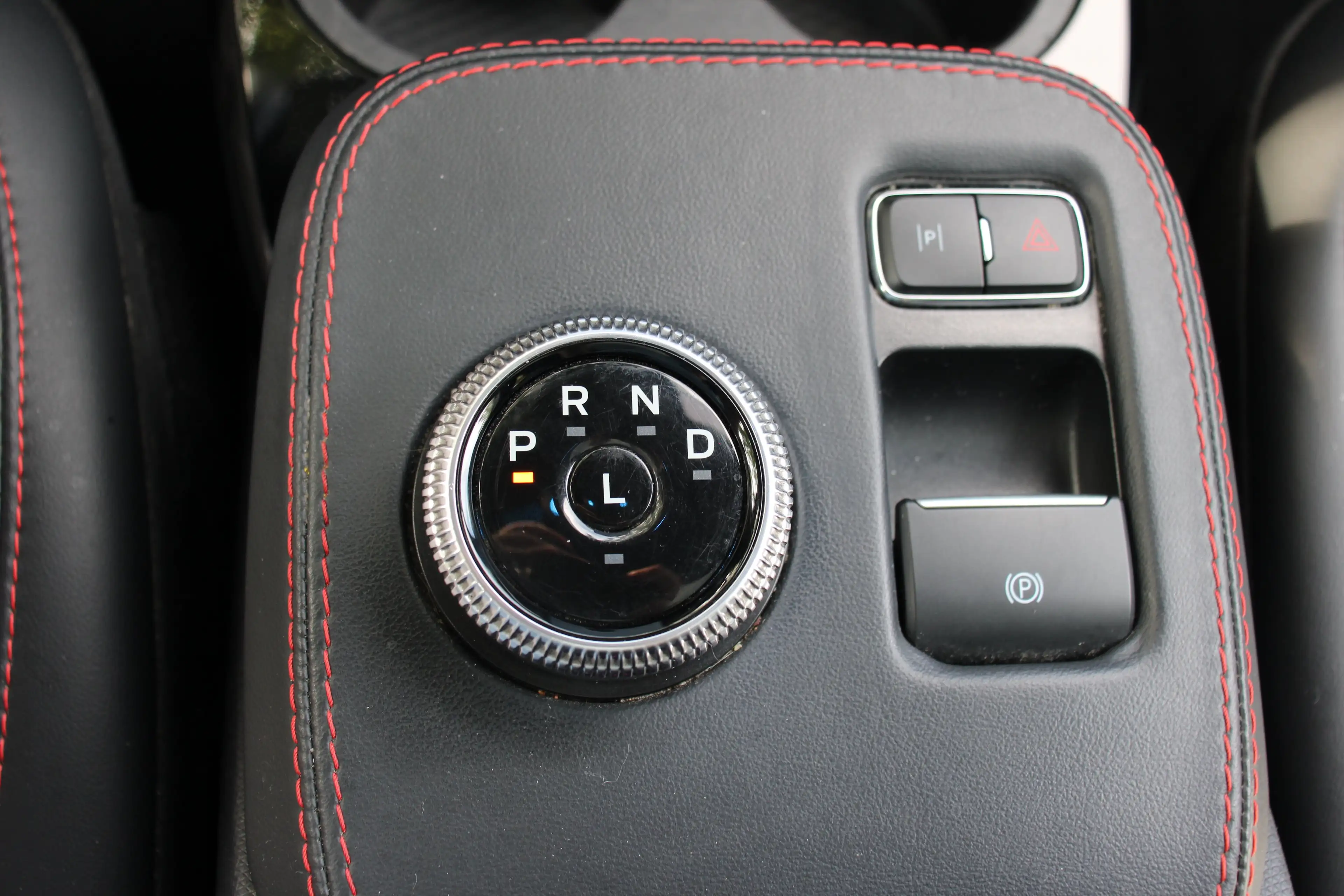 Ford Mustang Mach-E Extended First Edition AWD 98 kWh | NL-AUTO! | 1E — photo 26