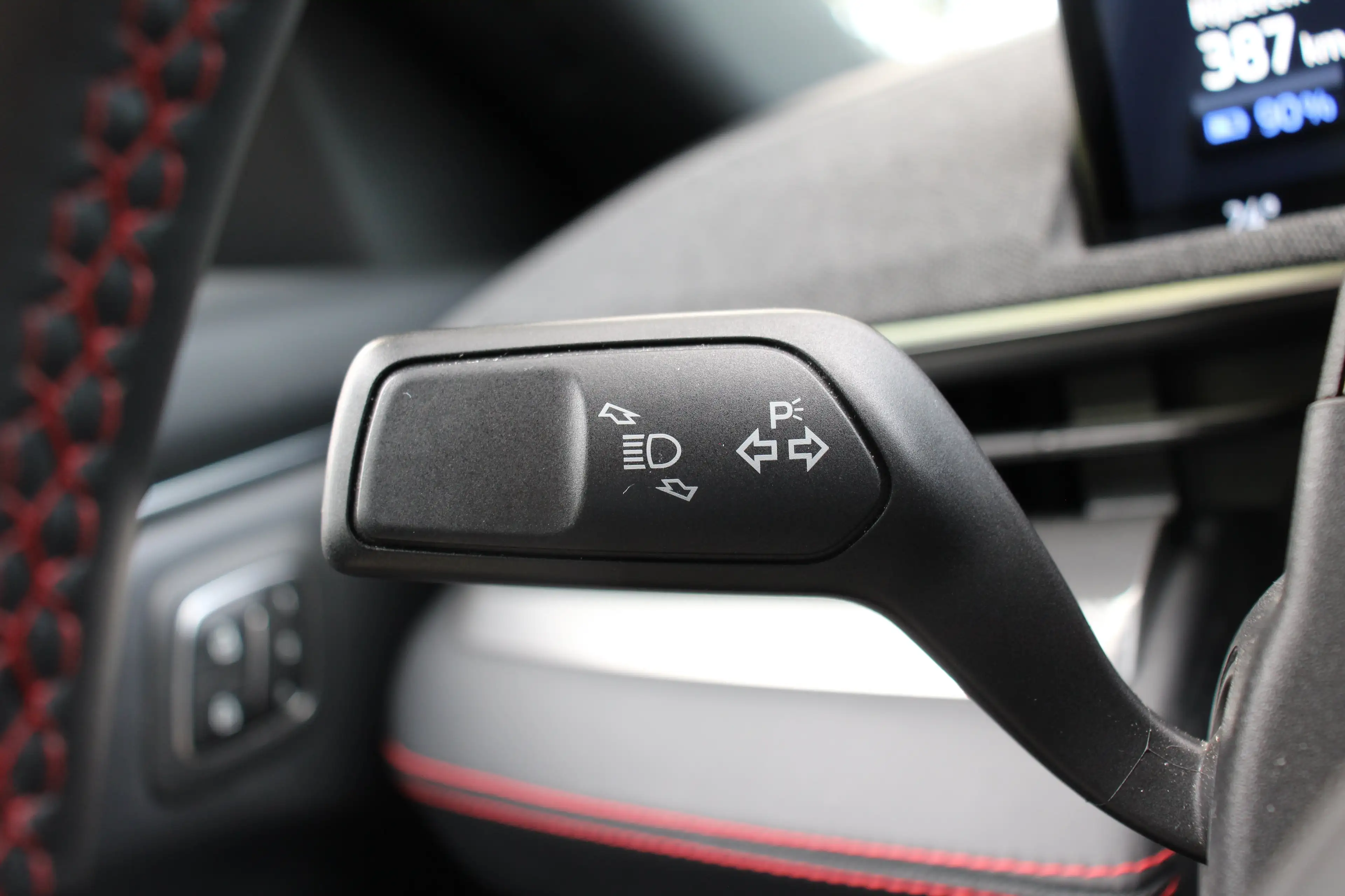 Ford Mustang Mach-E Extended First Edition AWD 98 kWh | NL-AUTO! | 1E — photo 13