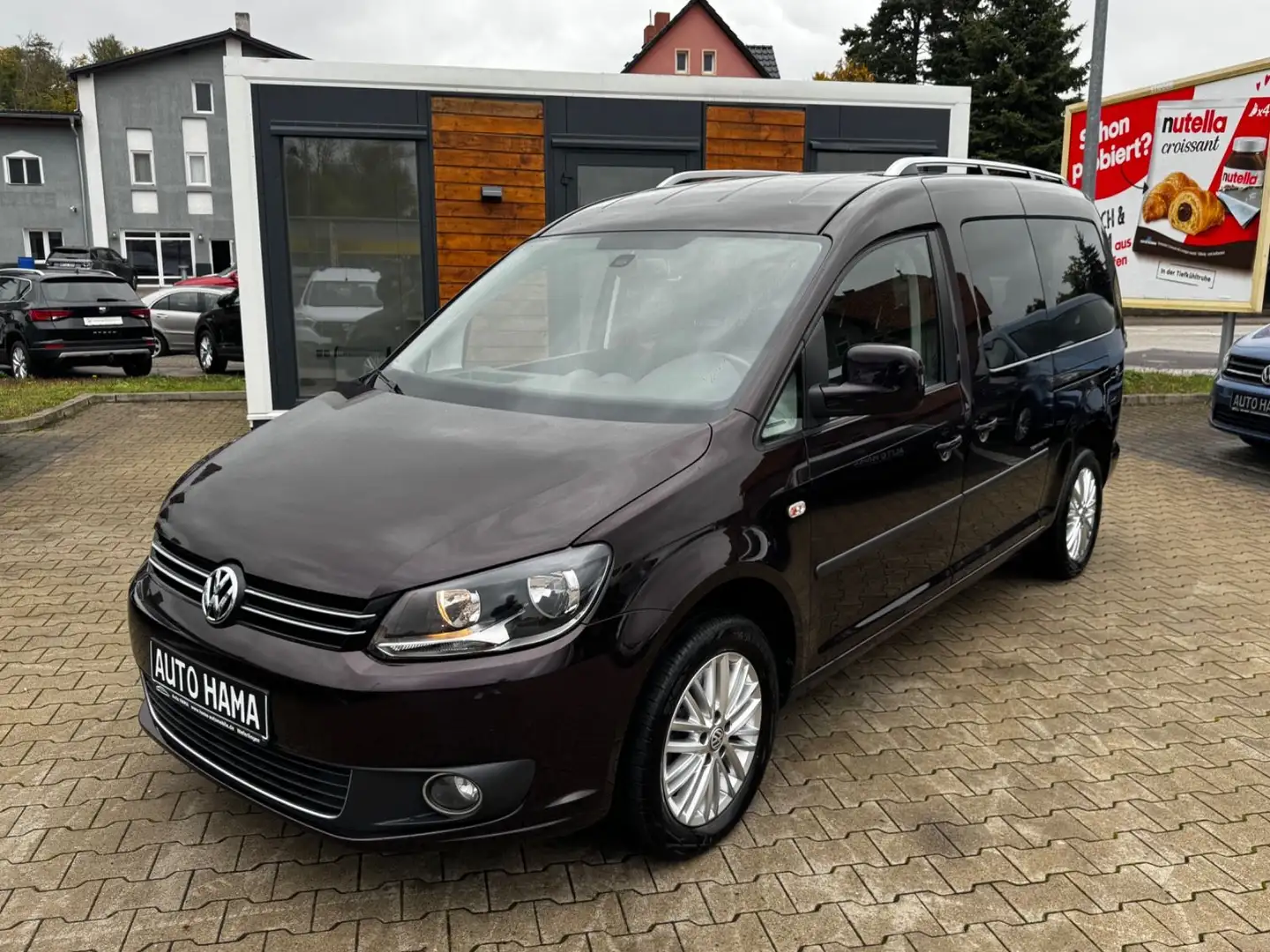 Volkswagen Caddy Kombi 2.0 TDI Maxi Team *BEHINDERTENUMBAU* Schwarz - 2