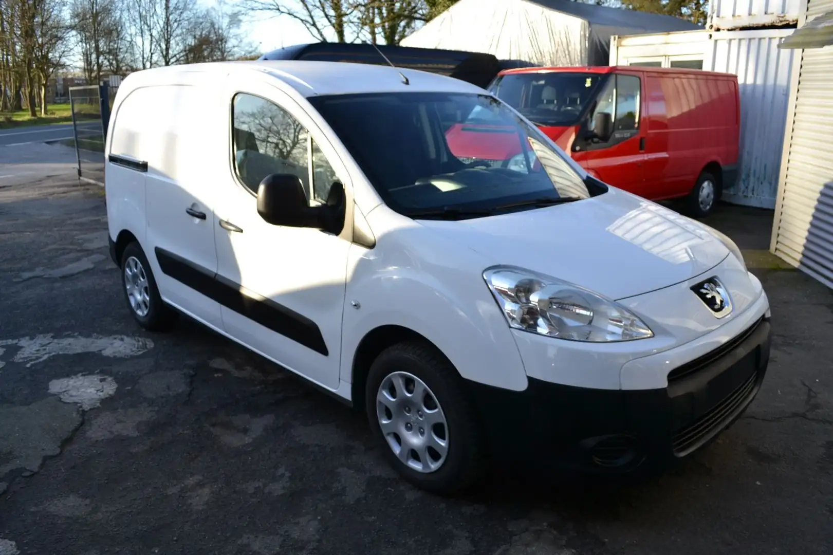 Peugeot Partner L1 Komfort Weiß - 2
