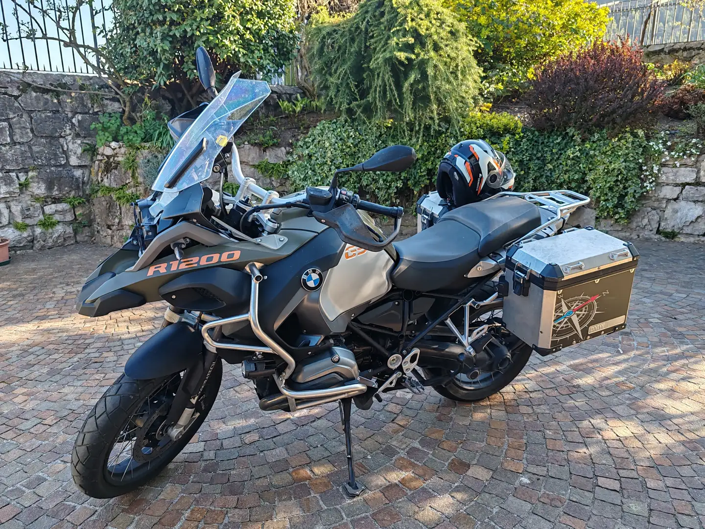 BMW R 1200 GS ADVENTURE Verde - 2