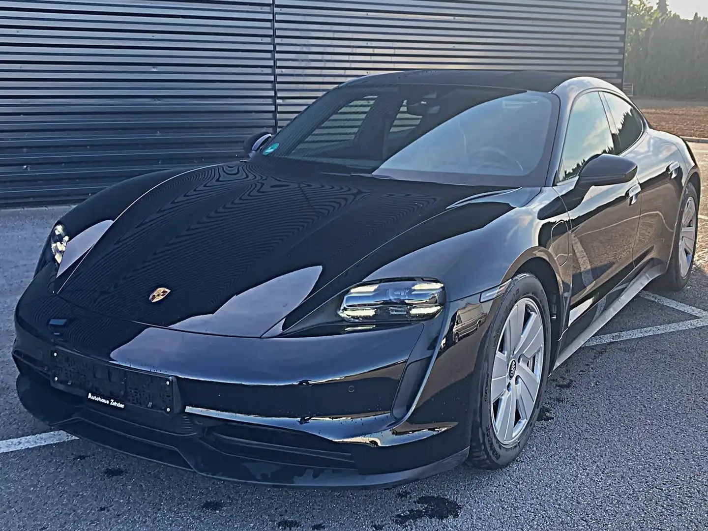 Porsche Taycan Driver Assistance Systems, Leder Schwarz - 1