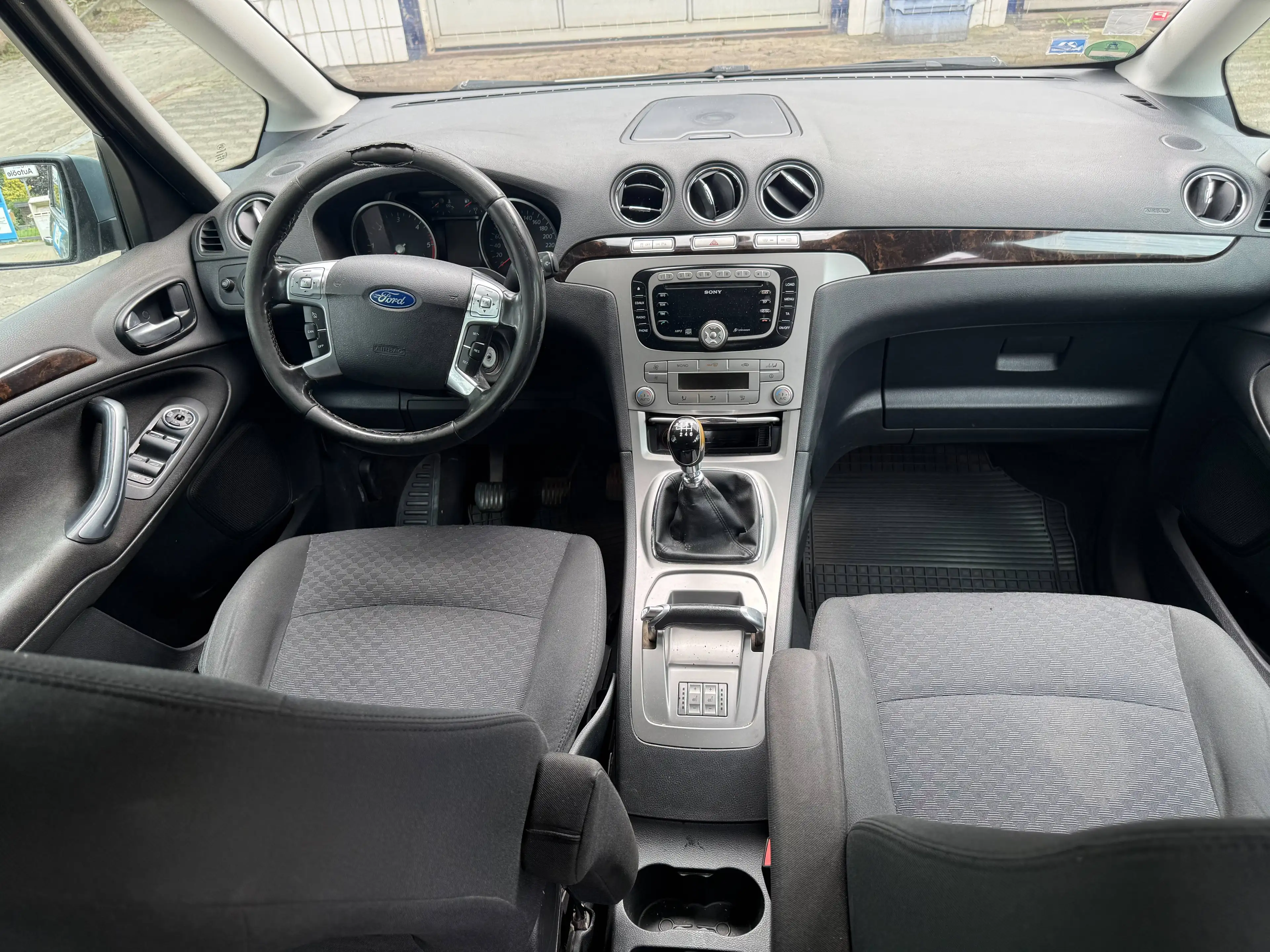 Ford Galaxy Galaxy Diesel 2.0 TDCi DPF Ghia. — photo 10