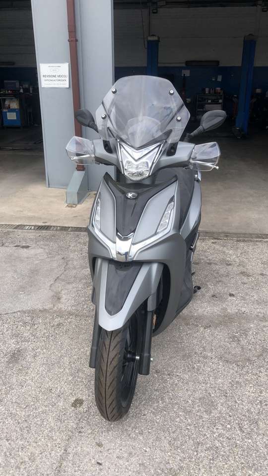 Kymco Agility 300