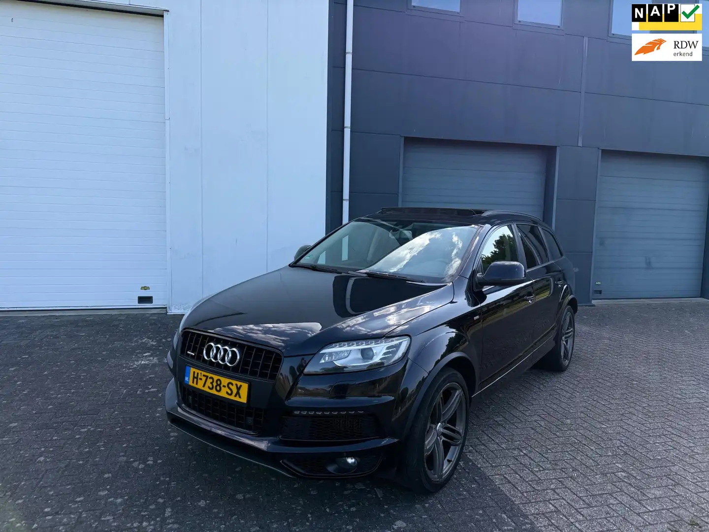 Audi Q7 4.2 TDI quattro 7p S-Line Bose Pano Bomvol Noir - 1