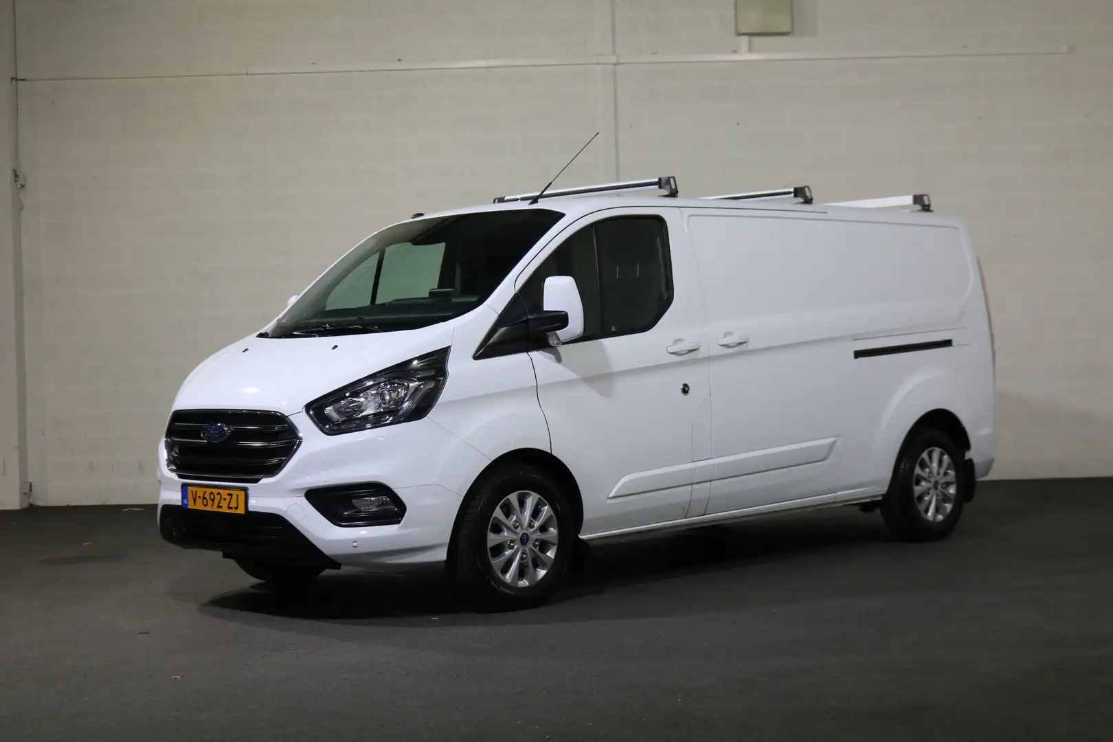 Ford Transit Custom 2.0 TDCI 170pk L2 H1 Limited Automaat 2x Schuifdeu Blanco - 1