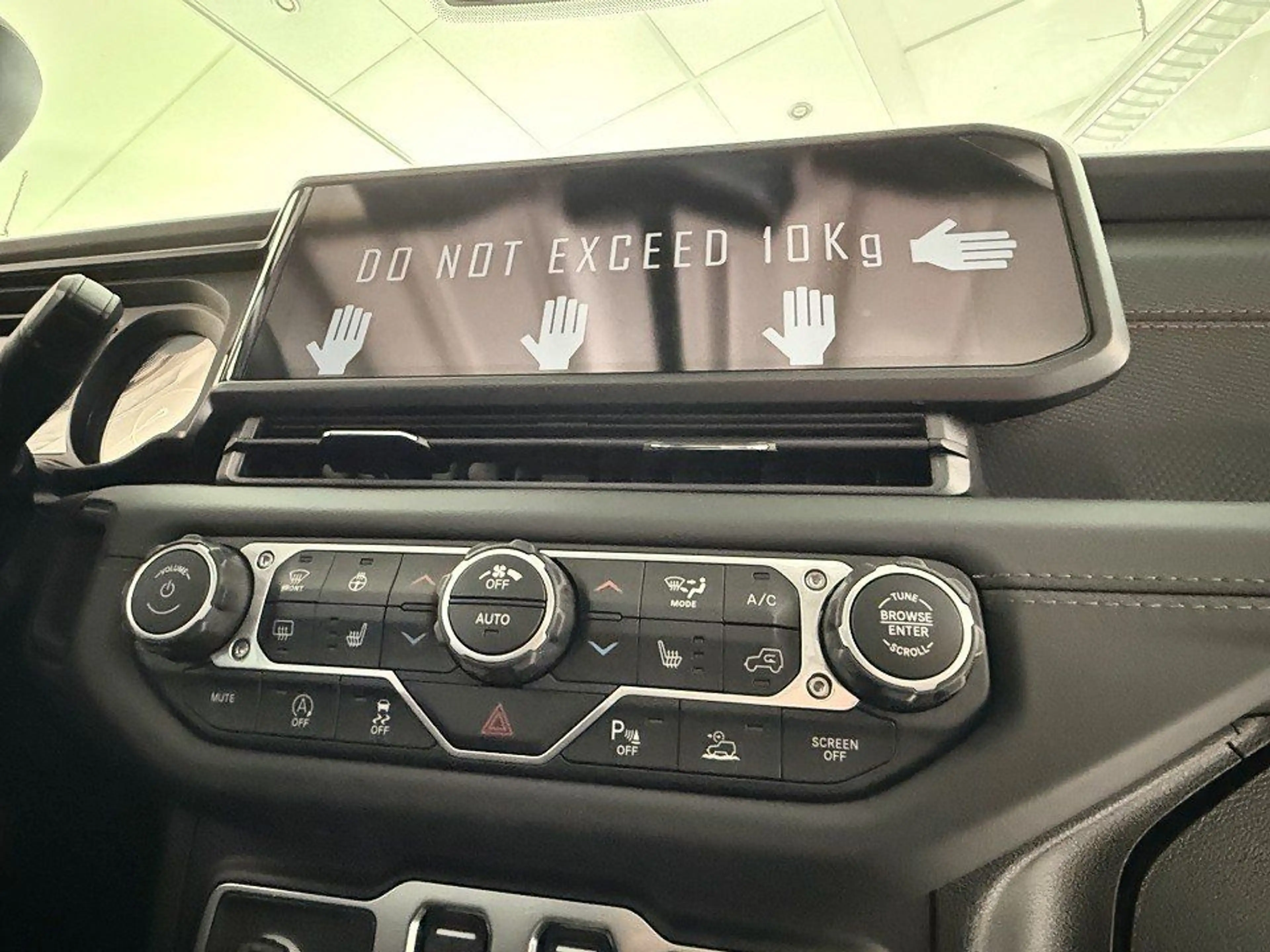 Jeep Wrangler 2.0 272PS Rubicon 3-türer Xtreme Warn-W — photo 12