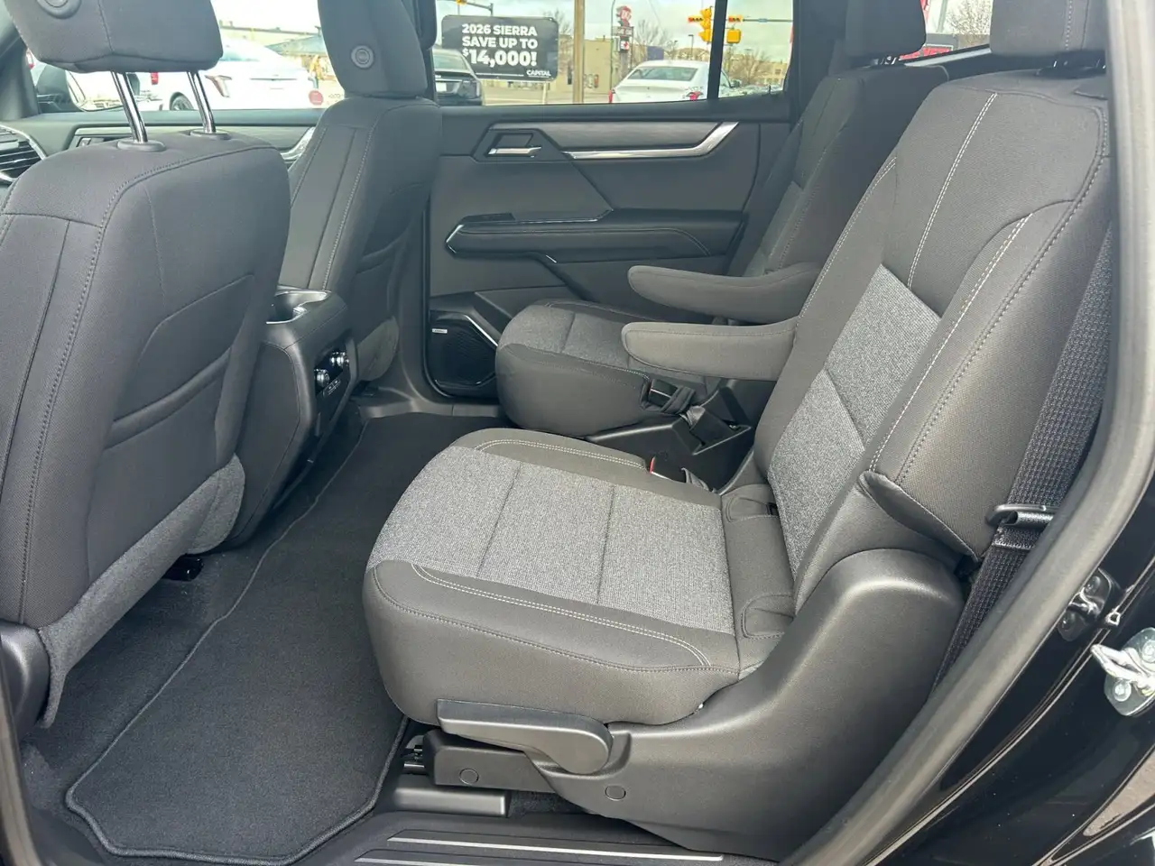 GMC Acadia снимка GMC Acadia