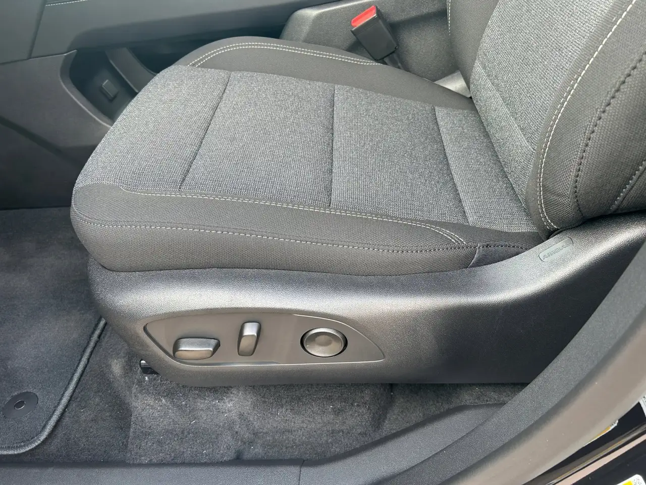 GMC Acadia снимка GMC Acadia