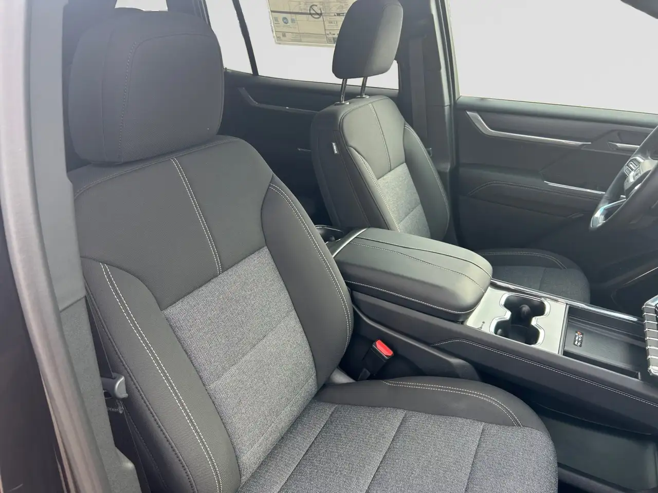 GMC Acadia снимка GMC Acadia