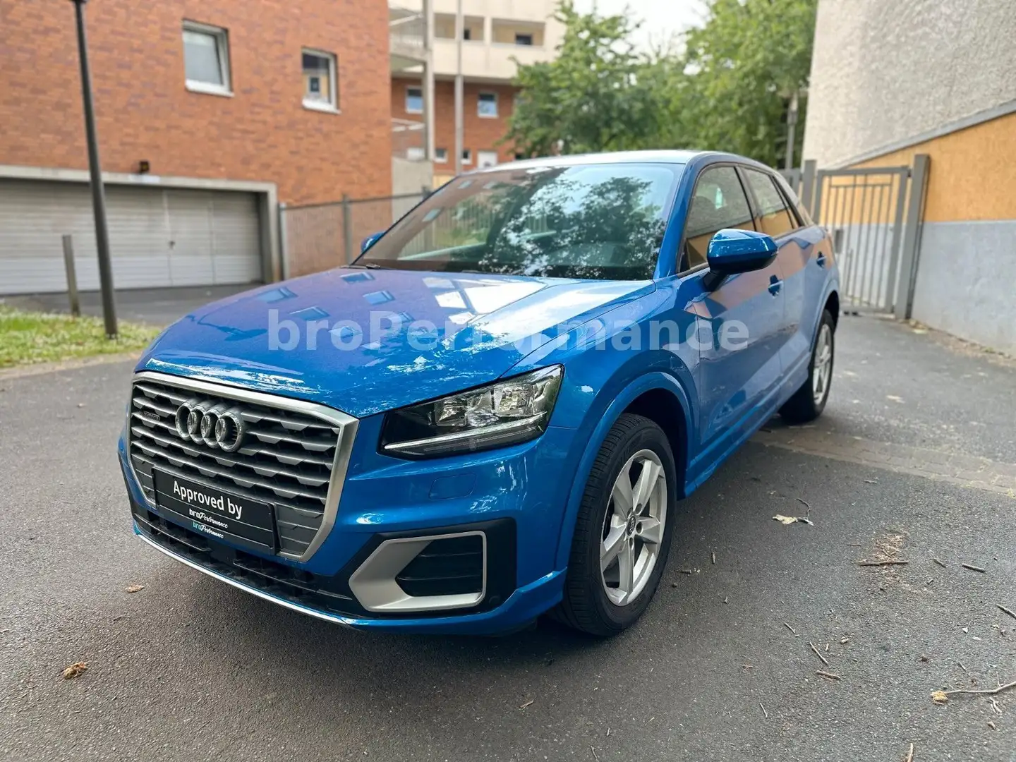 Audi Q2 Quattro Sport *Voll Scheckheftgepflegt* Bleu - 2
