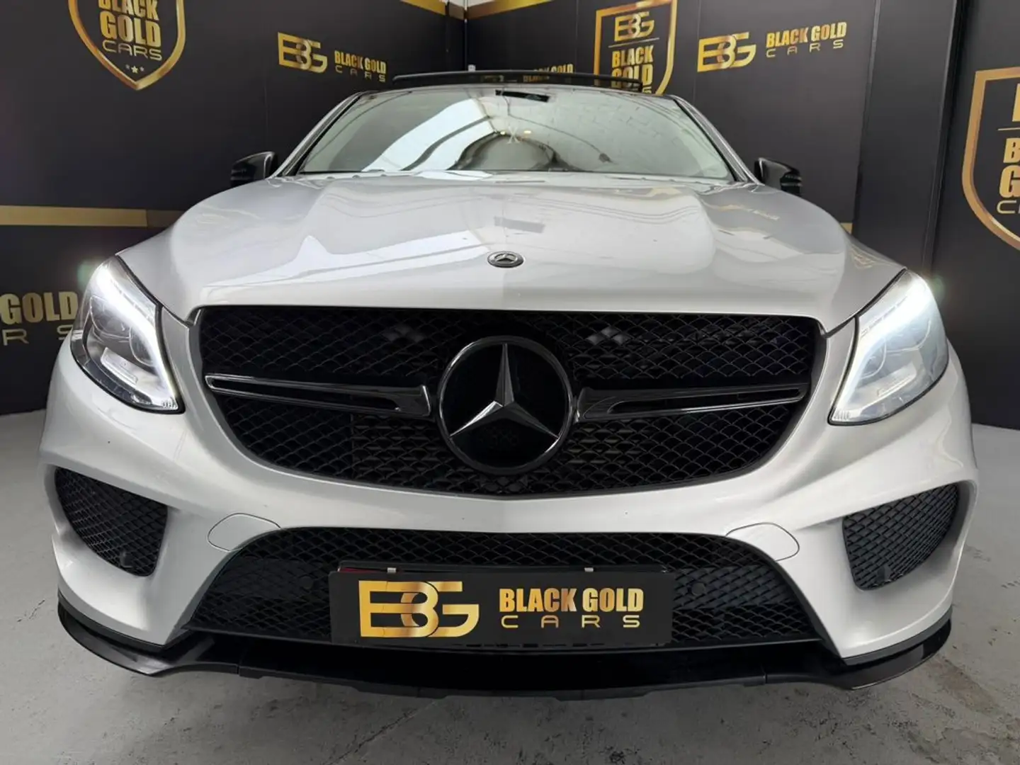 Mercedes-Benz GLE 350 350d 4Matic Aut. Gris - 2