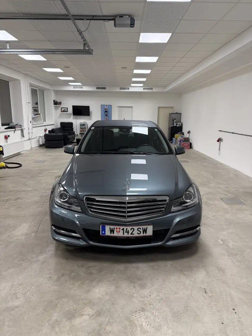 Mercedes-Benz C 180 CGI Elegance BlueEfficiency Aut. - 1