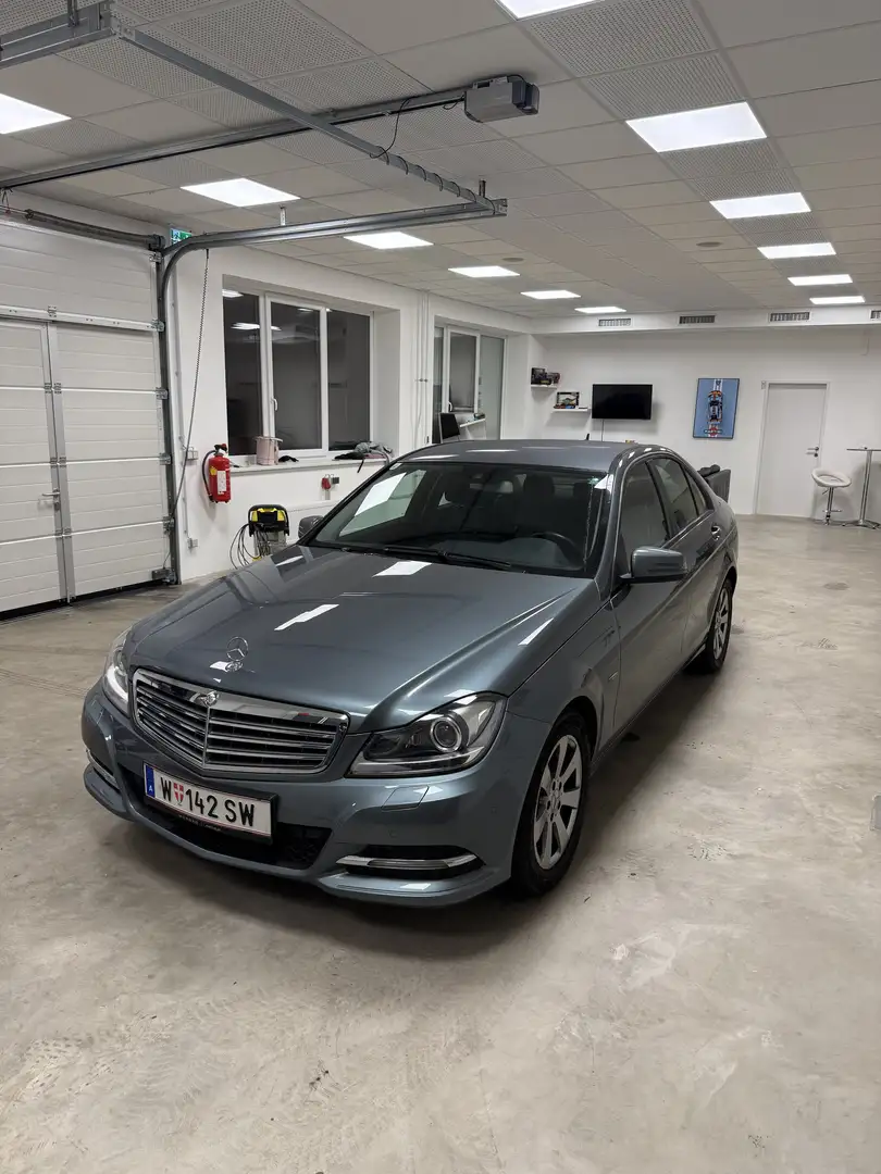 Mercedes-Benz C 180 CGI Elegance BlueEfficiency Aut. - 2