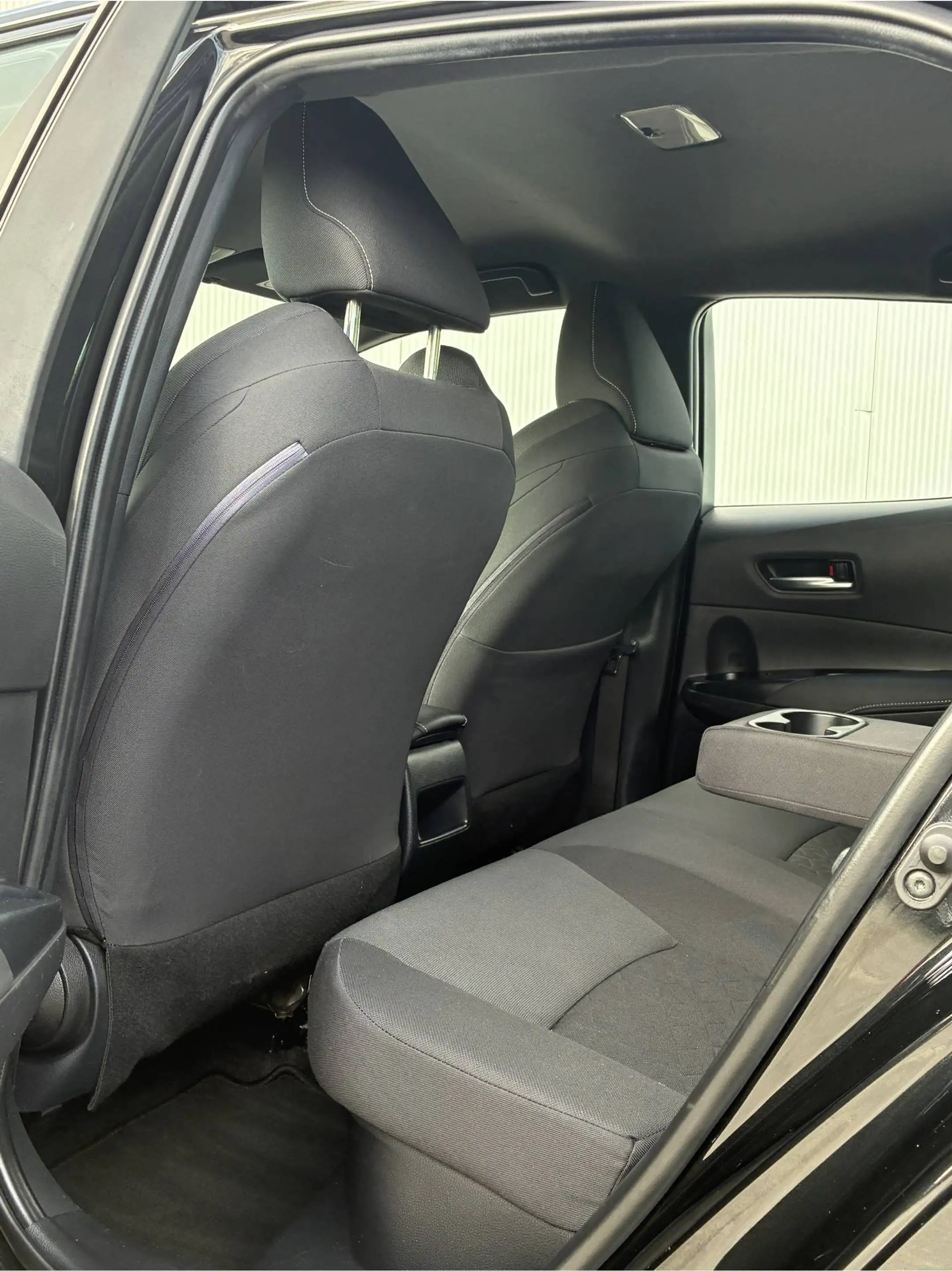 Toyota Corolla 2.0 Hybrid Style — photo 7
