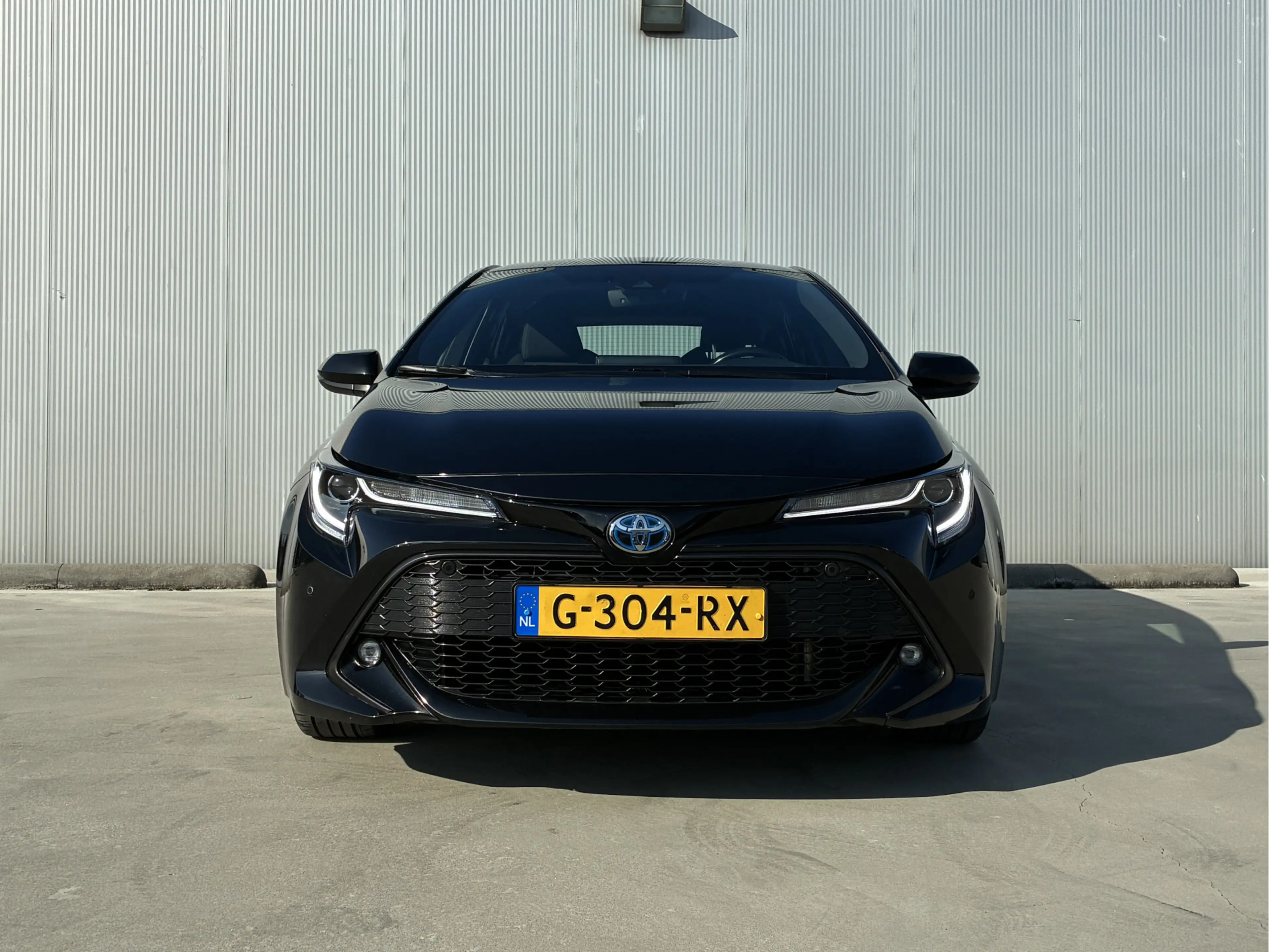 Toyota Corolla 2.0 Hybrid Style — photo 5