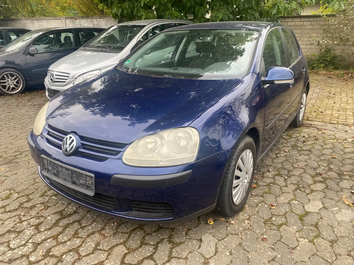 Volkswagen Golf Trendline Blau - 2