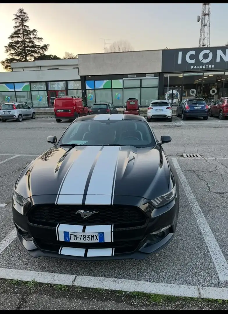 Ford Mustang Fastback 2.3 ecoboost 317cv auto - 2