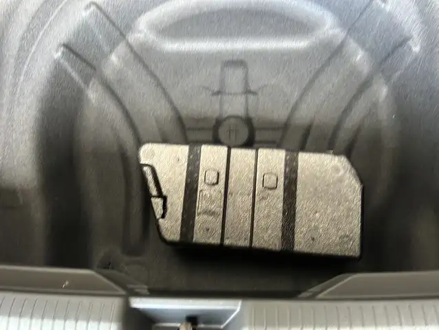 Volkswagen Golf view 19