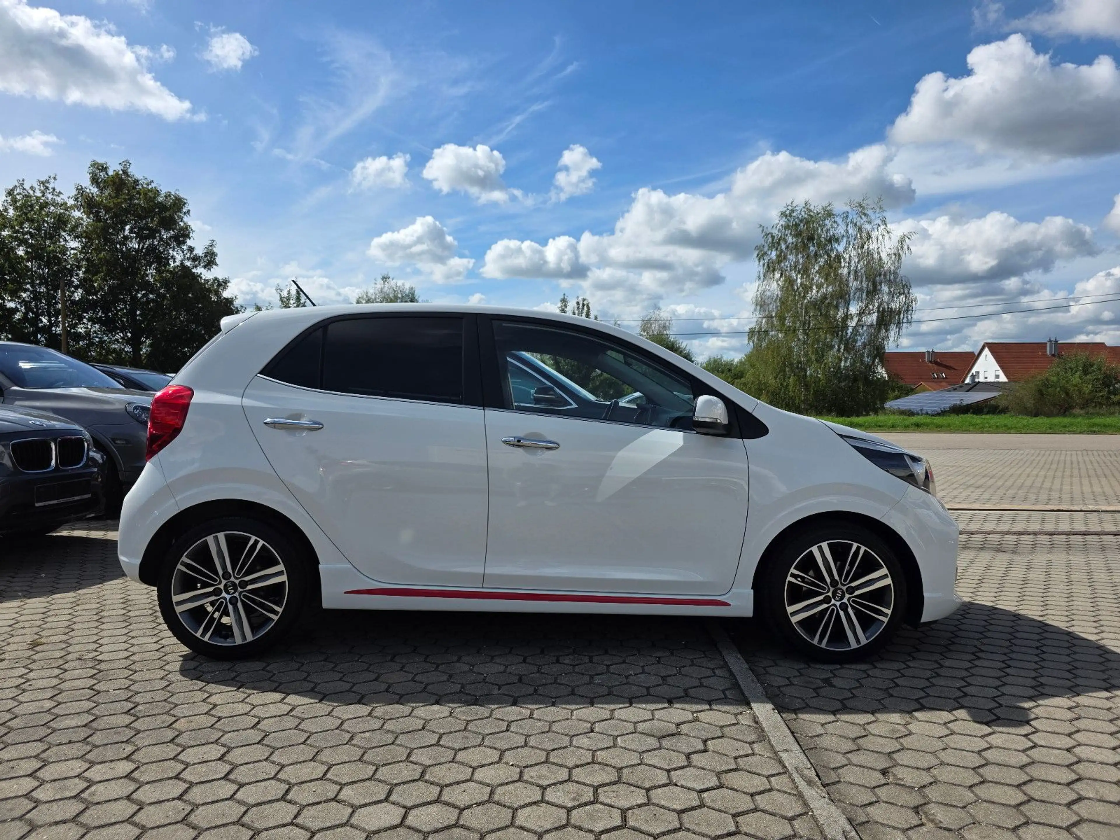 Kia Picanto GT-Line — photo 8