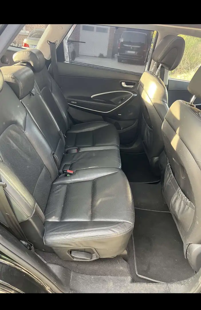 Hyundai Grand Santa Fe 2.2 CRDi Executive Schwarz - 1