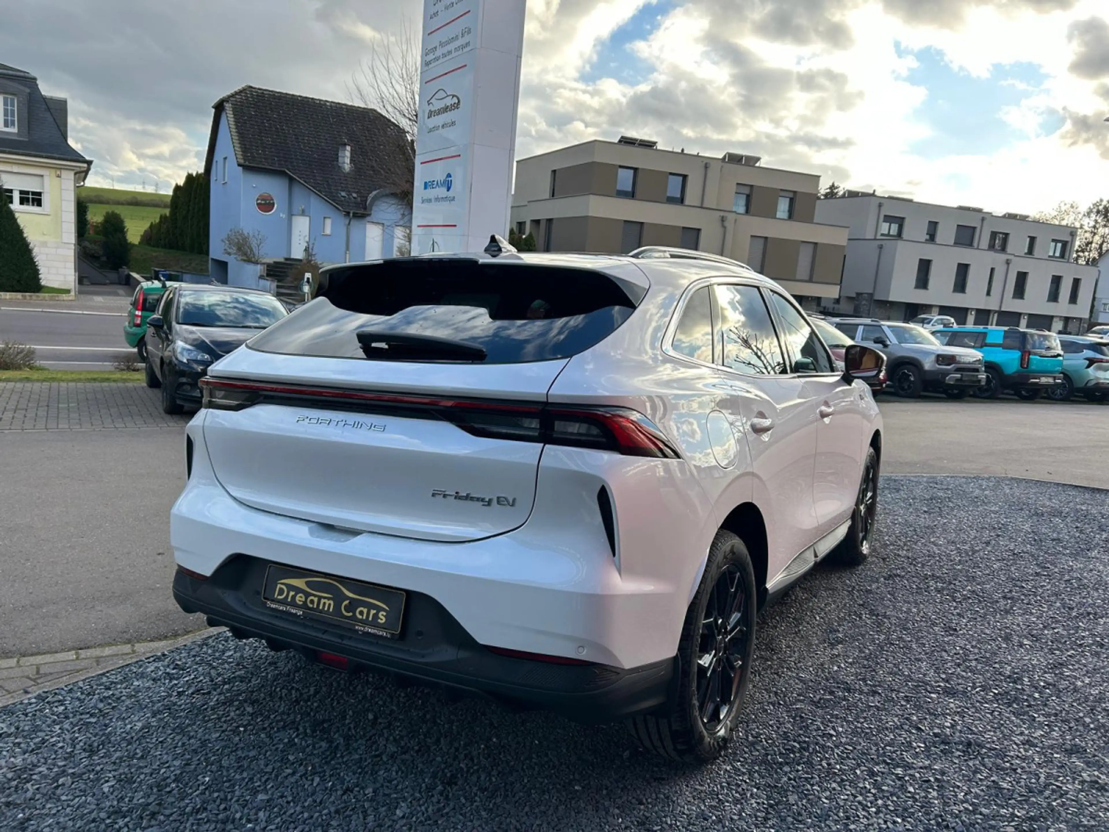 Forthing T5 Evo FRIDAY ELECTRIQUE — photo 6