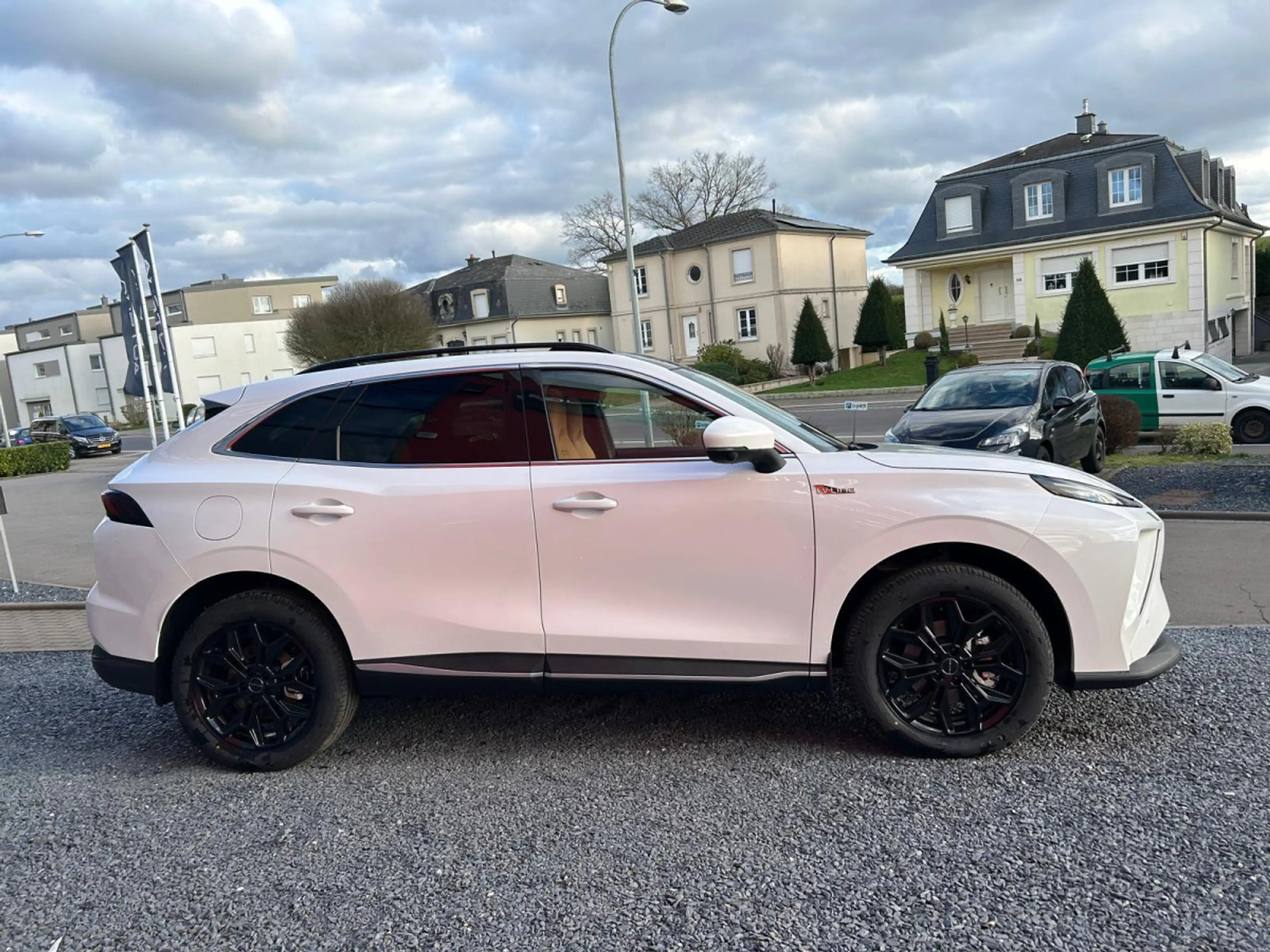 Forthing T5 Evo FRIDAY ELECTRIQUE — photo 7