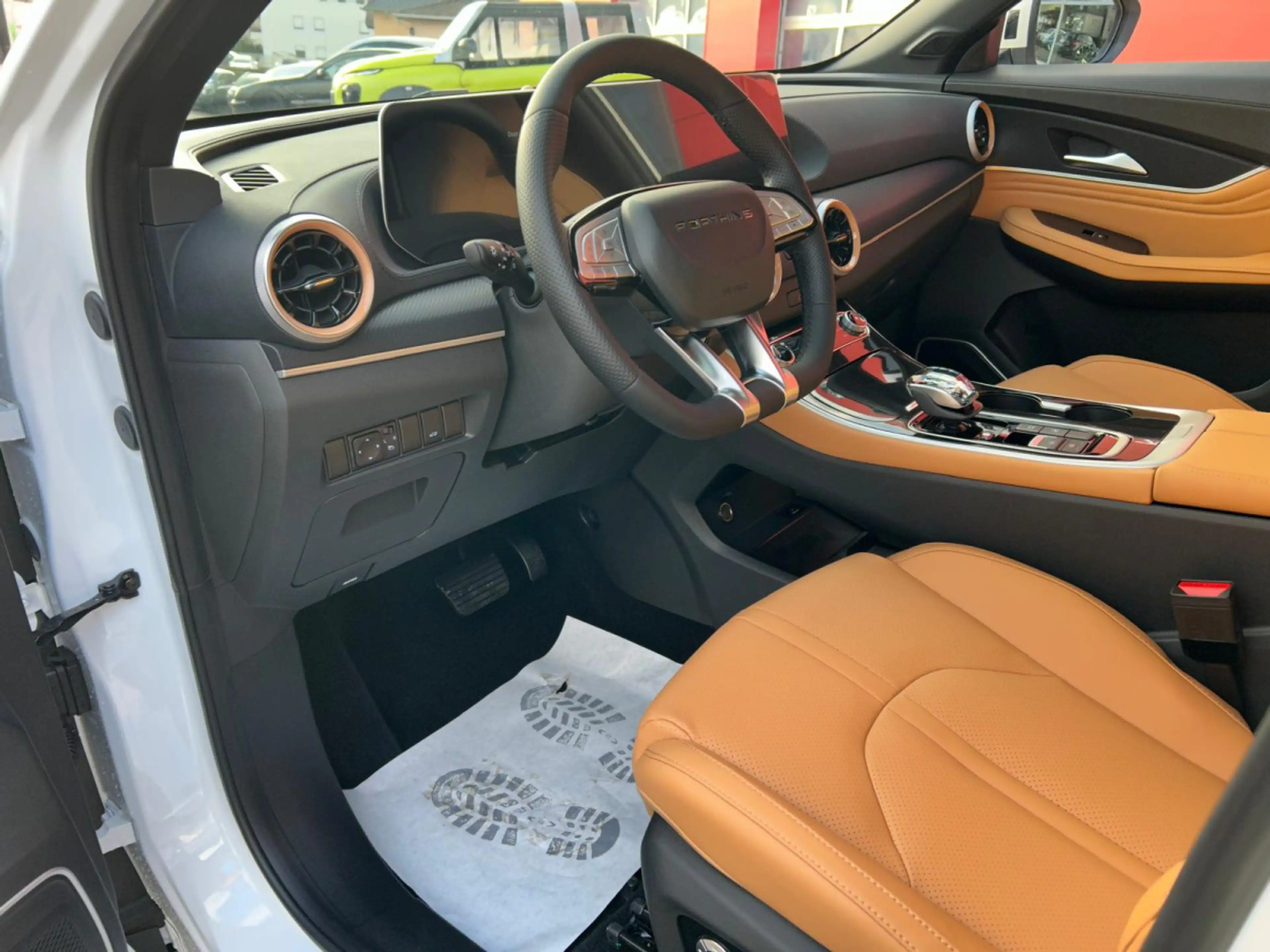 Forthing T5 Evo FRIDAY ELECTRIQUE — photo 9