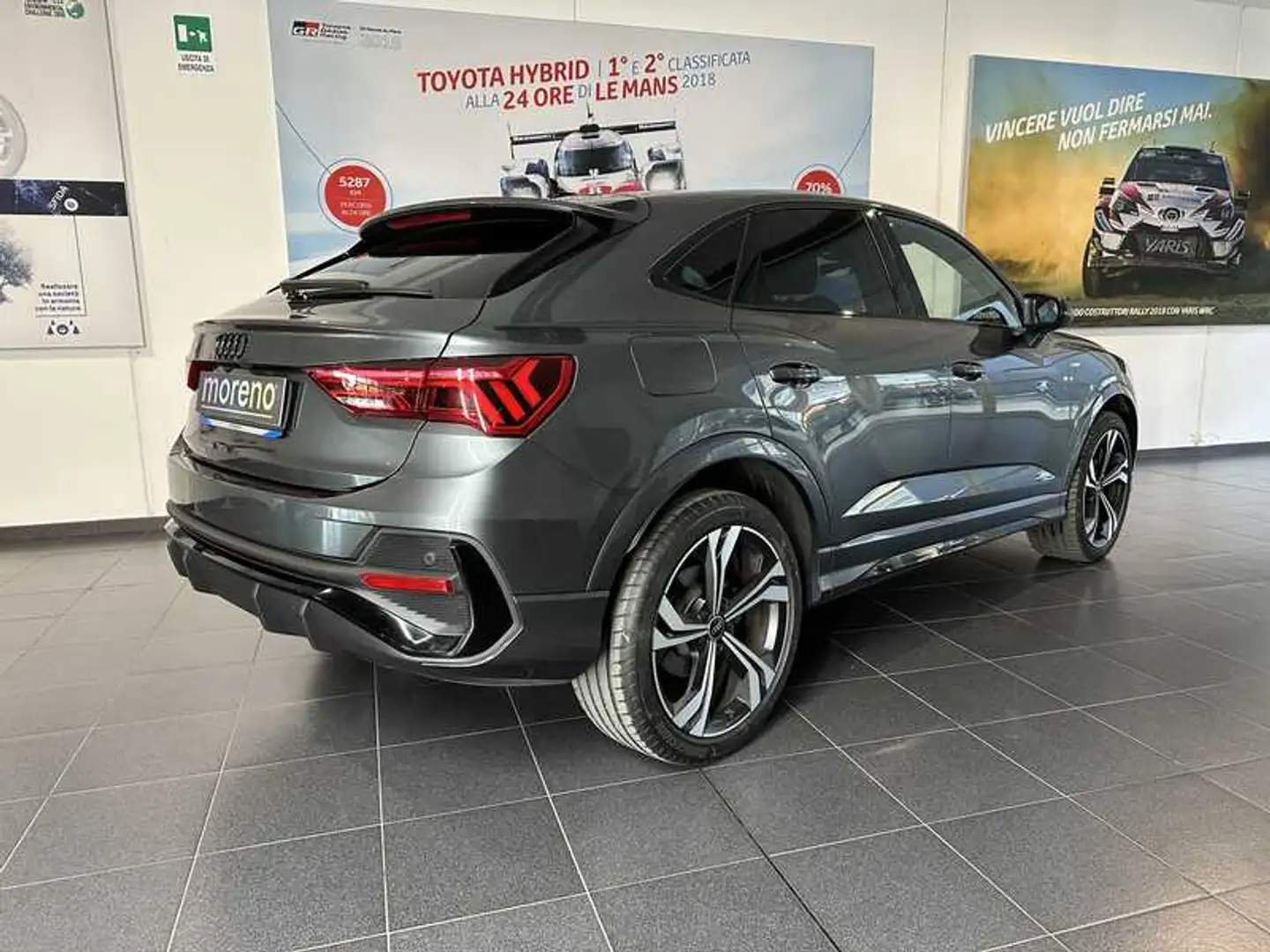 Audi Q3 Sportback 35 2.0 tdi Black line edition S-Tronic Grigio - 2