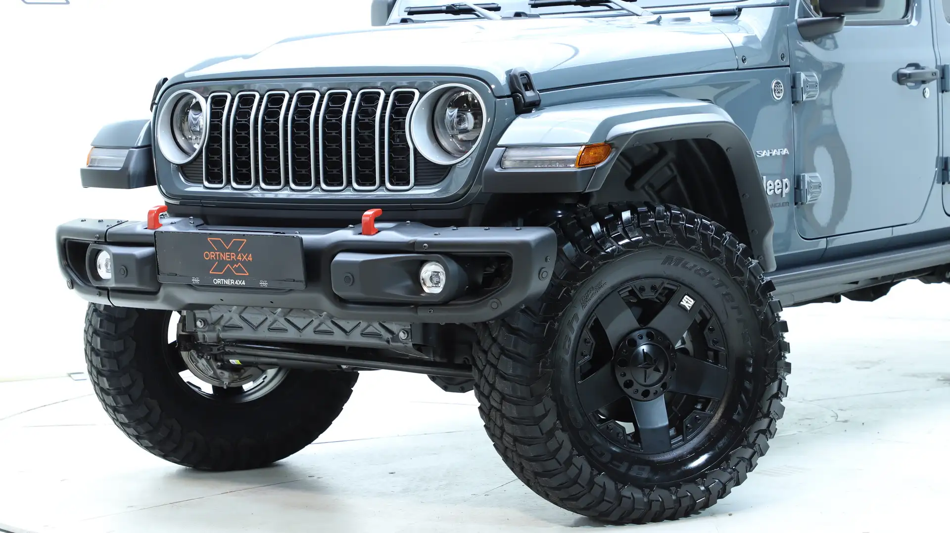 Jeep Wrangler Sahara Benzin ORTNER 4X4 #267 Grau - 2