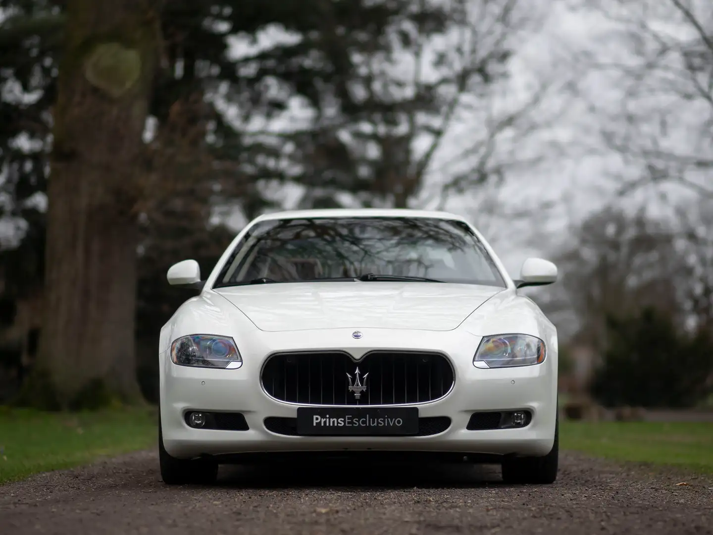 Maserati Quattroporte 4.7 Sport GTS Weiß - 2