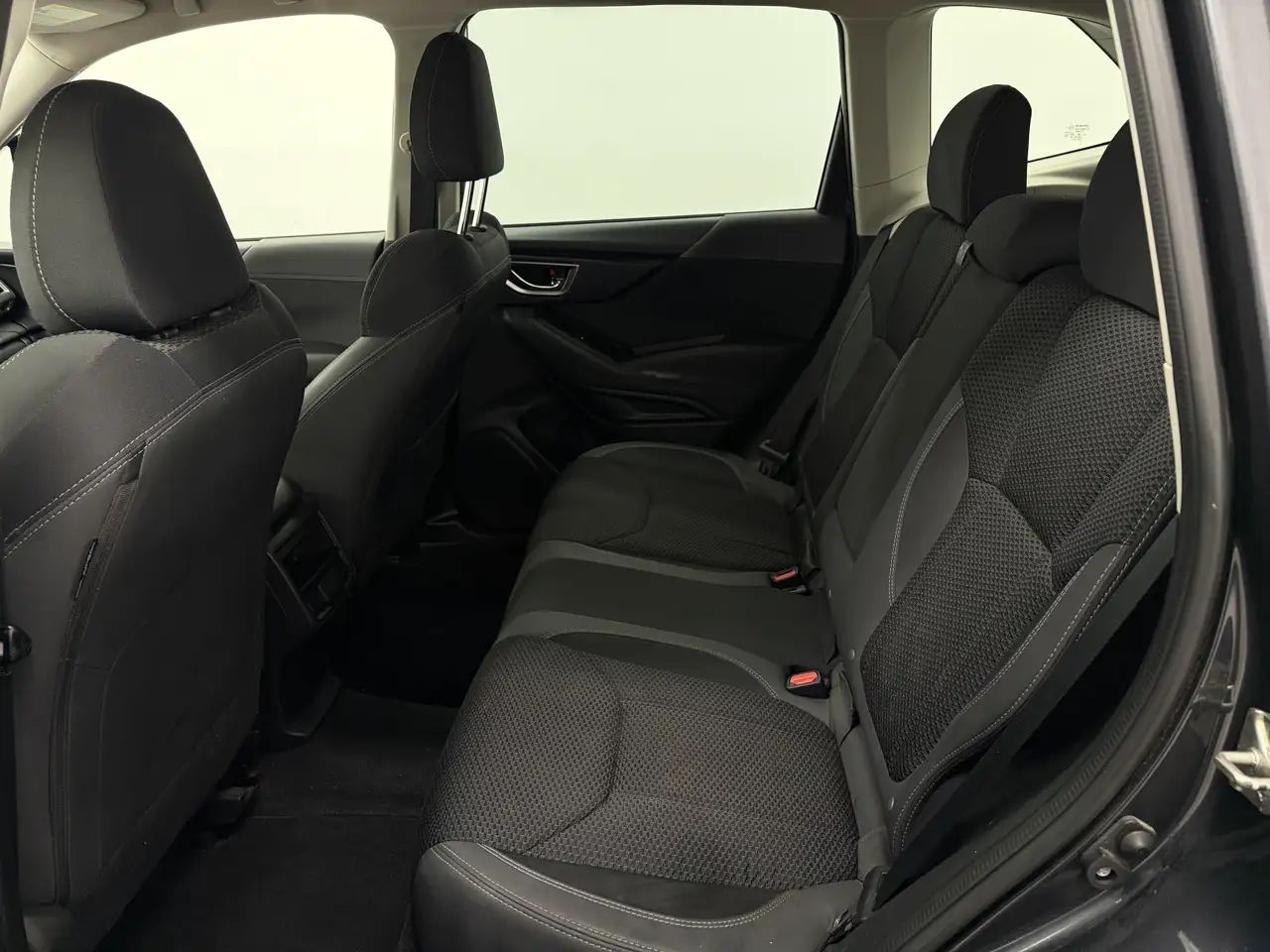 Subaru Forester снимка Subaru Forester