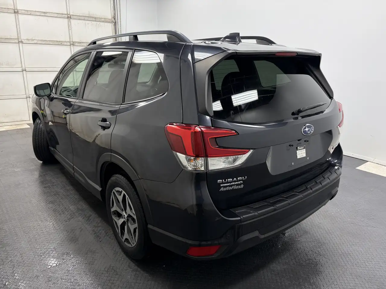 Subaru Forester снимка Subaru Forester